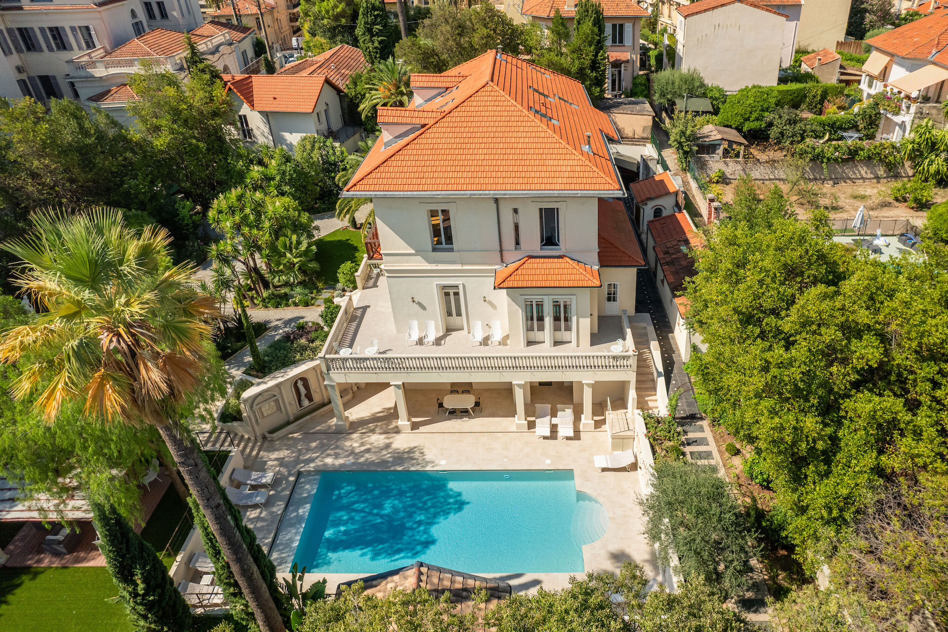 Villa Iris Gallary Image 3