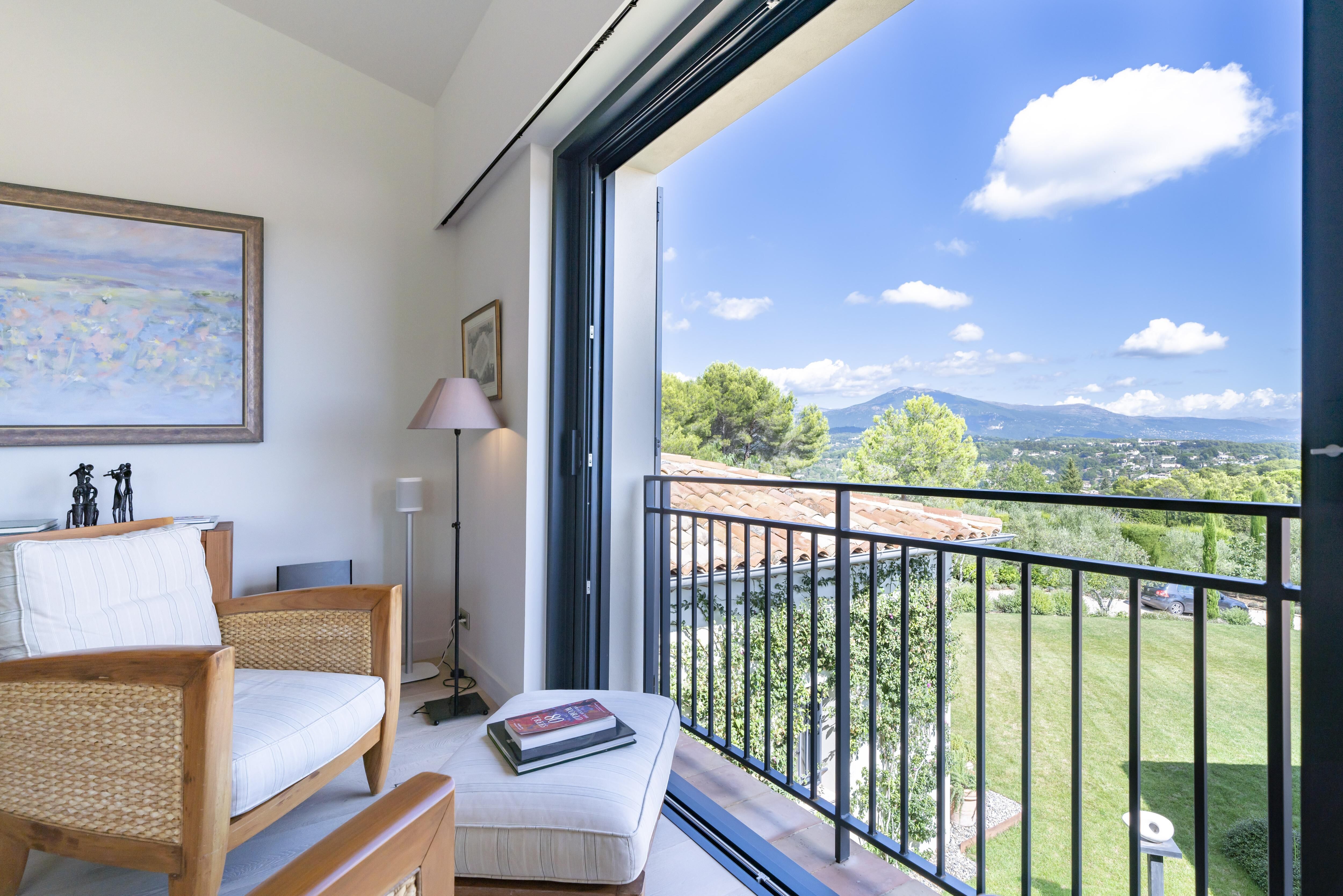 Villa Ivory Gallary Image 2