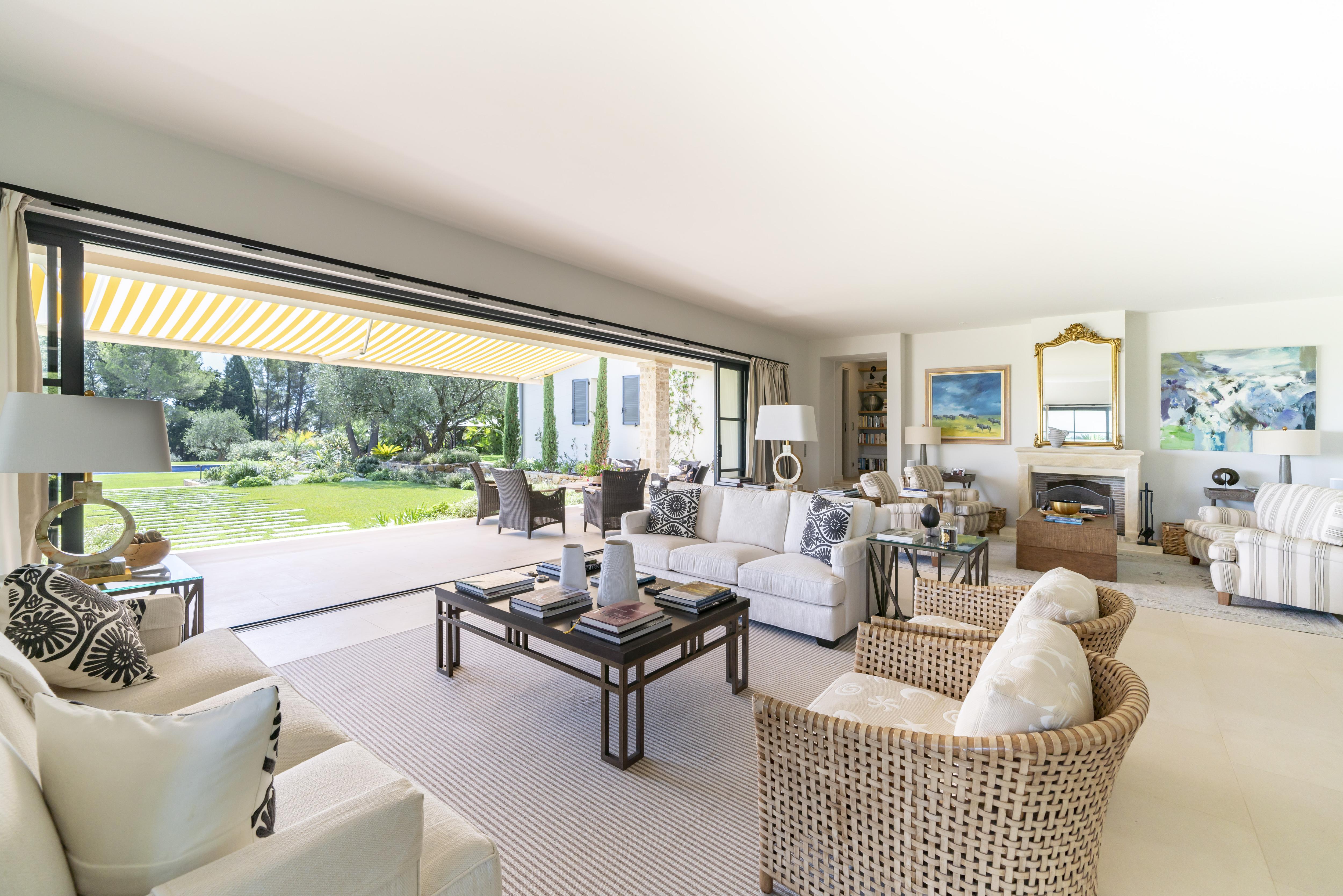 Villa Ivory Gallary Image 1