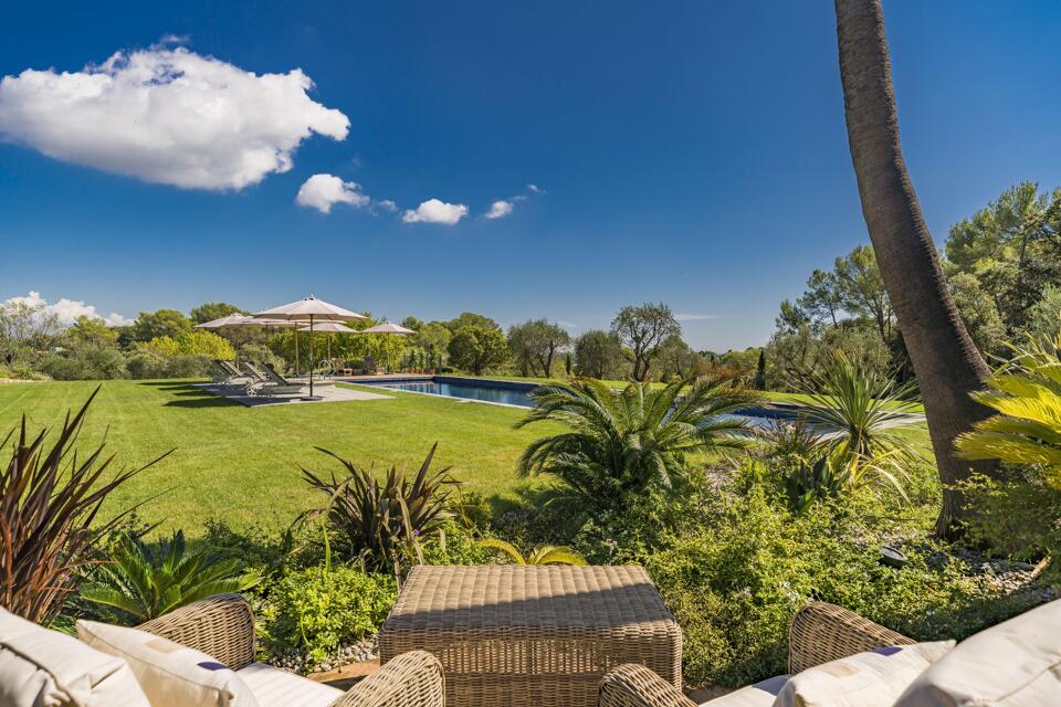 Villa Ivory Gallery Image 6