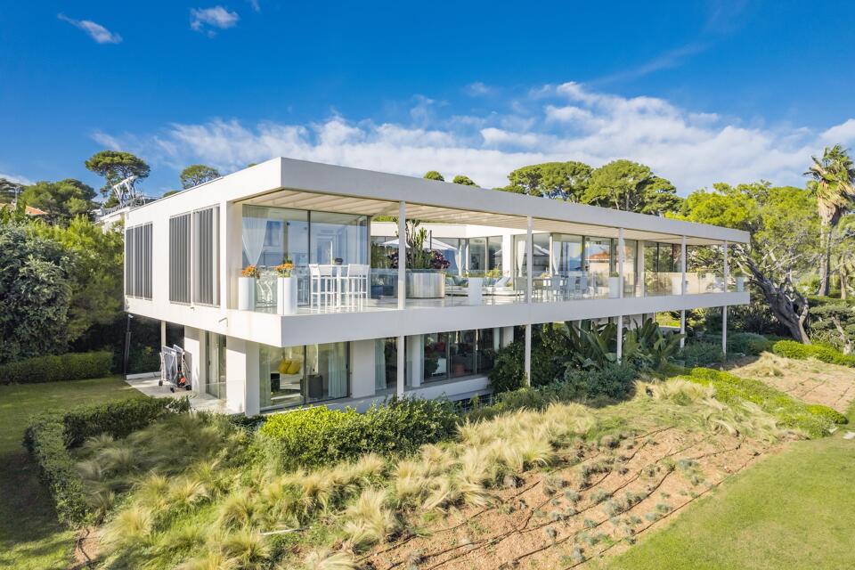 Villa Jewel Gallery Image 2