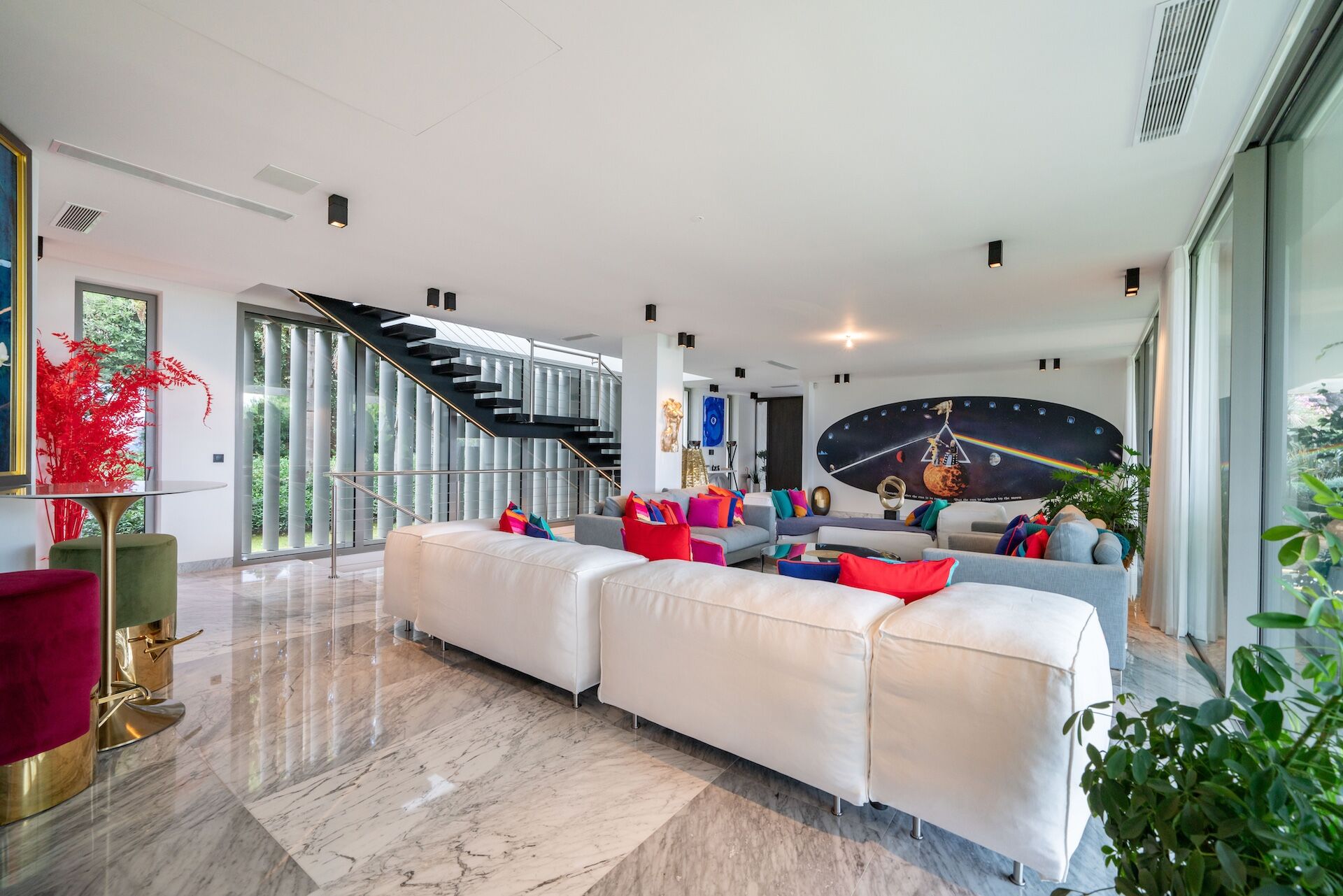 Villa Jewel Gallary Image 2