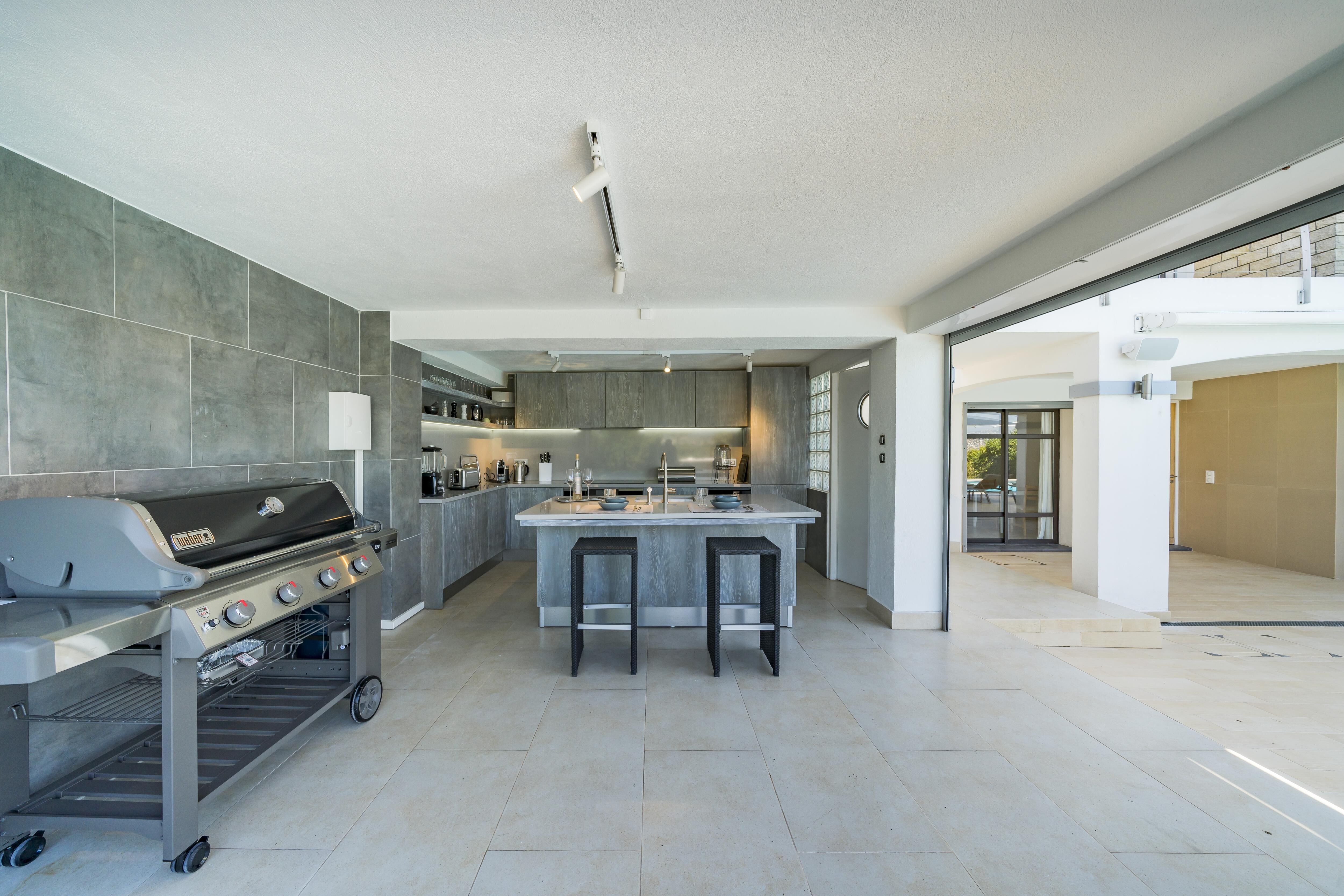 Villa Joli Gallary Image 3