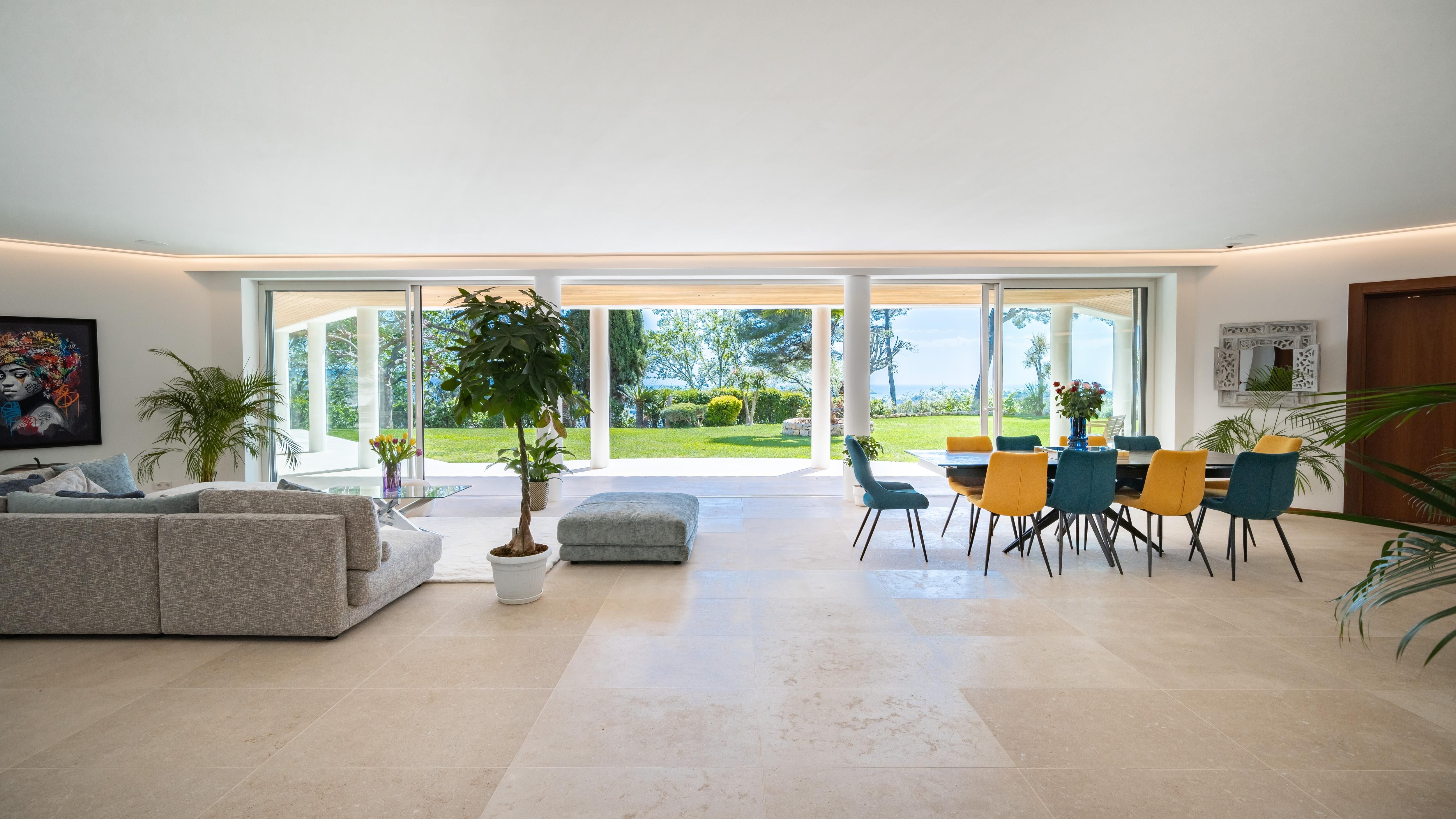 Villa Kennedy Gallary Image 2