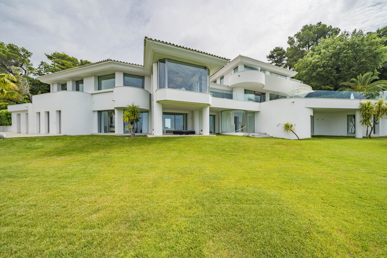 villa-lazarus-image-2