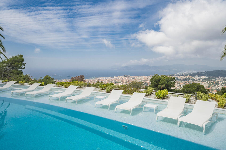 Villa Lazarus Gallery Image 2