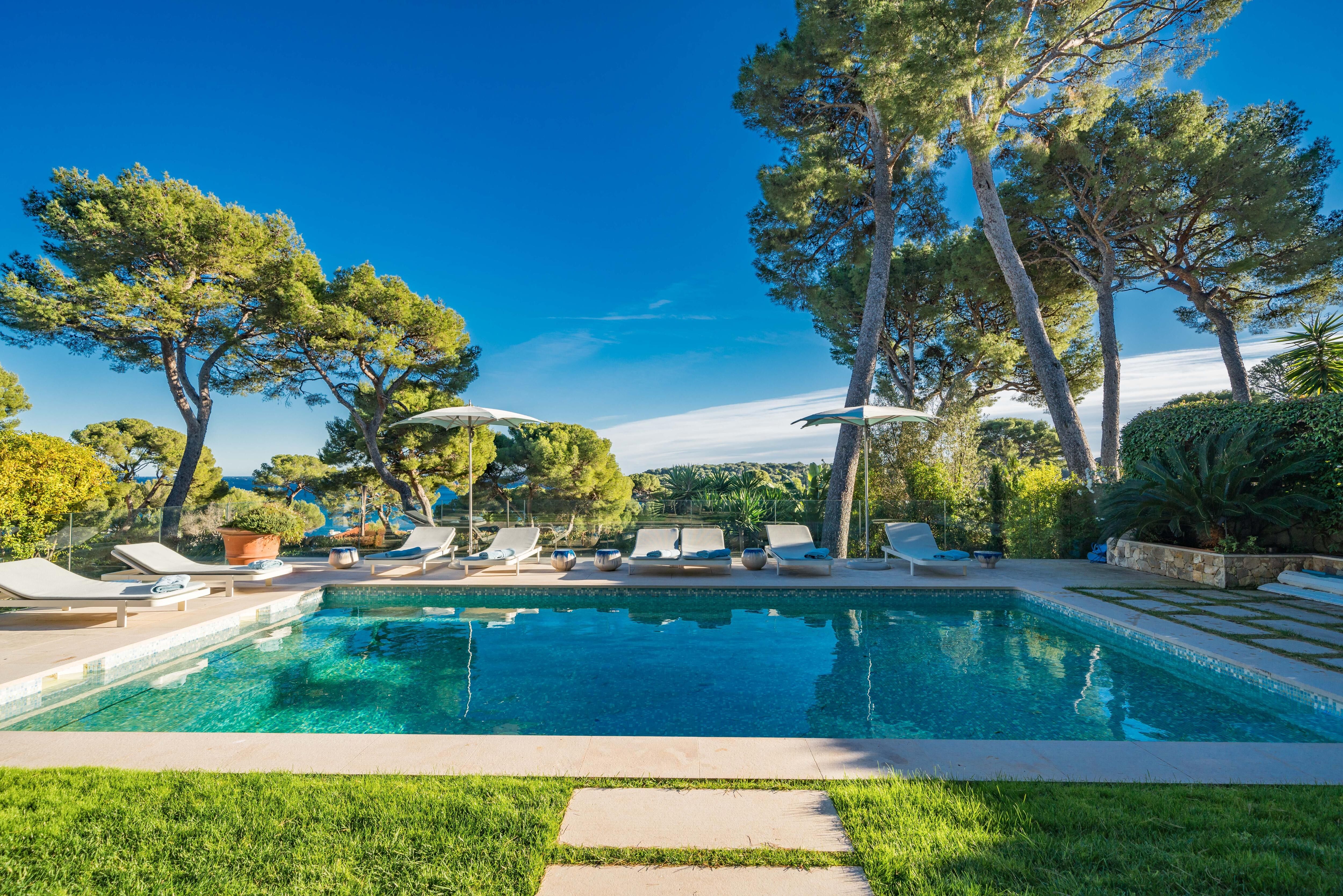 Villa Lola Gallary Image 2