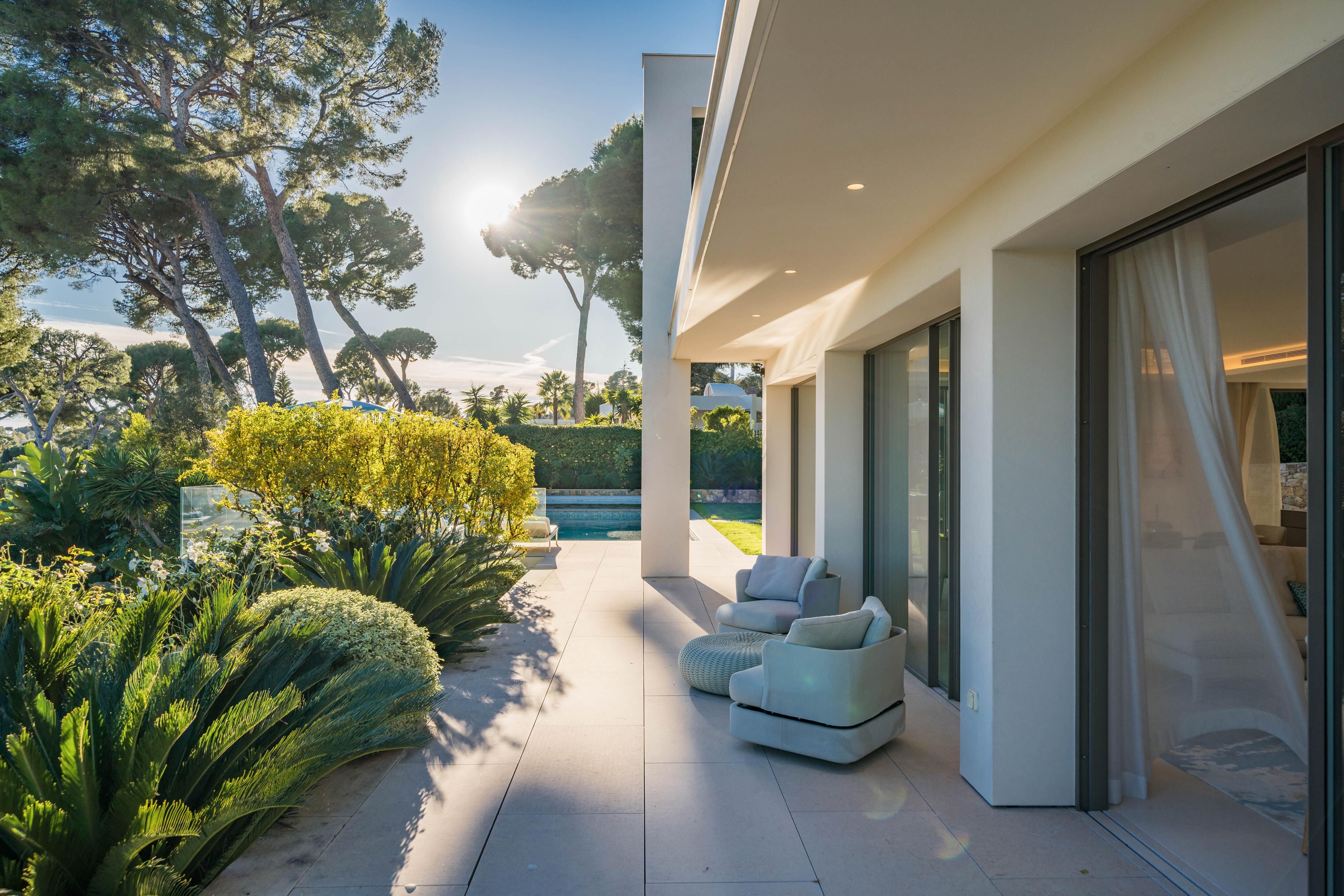 Villa Lola Gallary Image 1