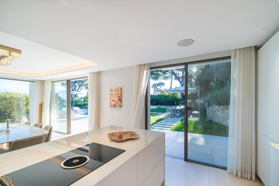 Villa Lola Gallery Image 2