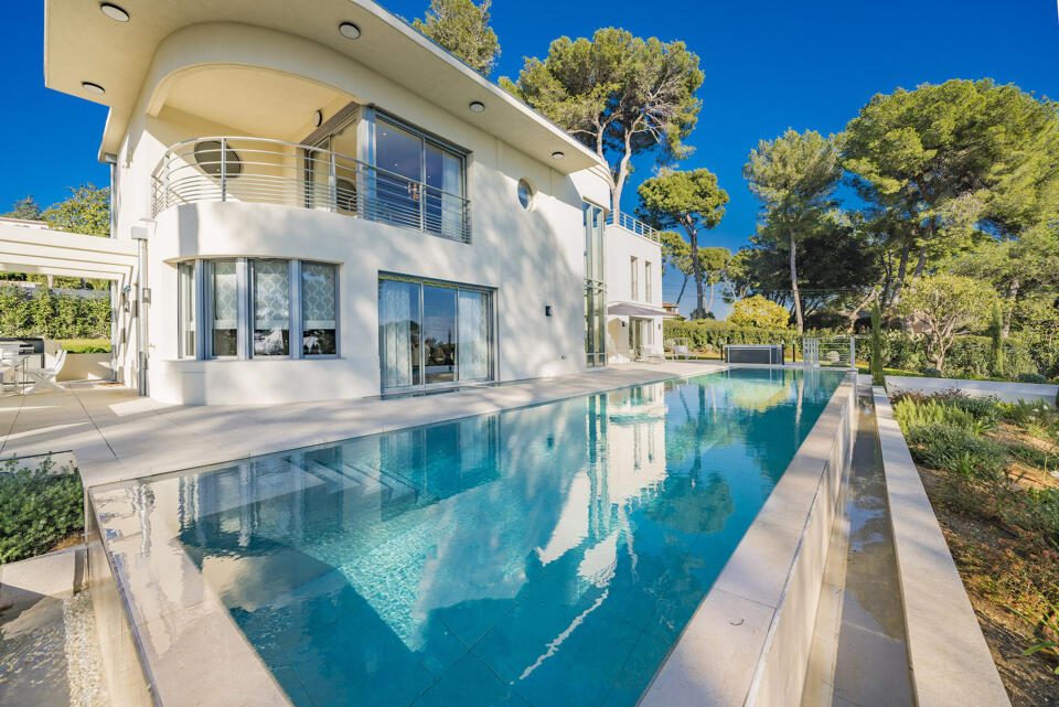 Villa Myrtle Gallery Image 1