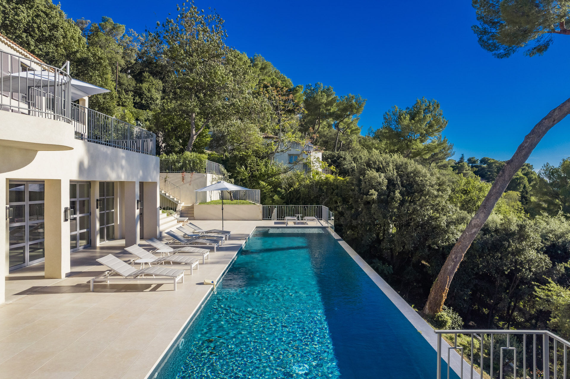 villa-naomi-image-3