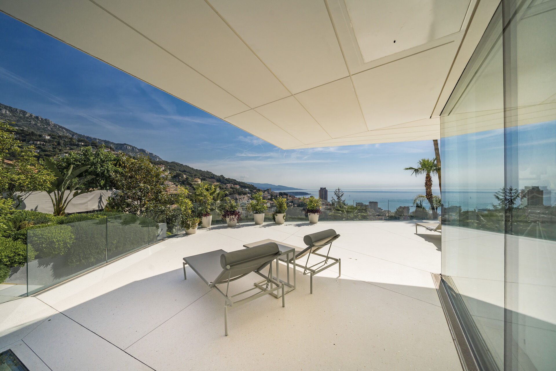 villa-octopussy-image-8