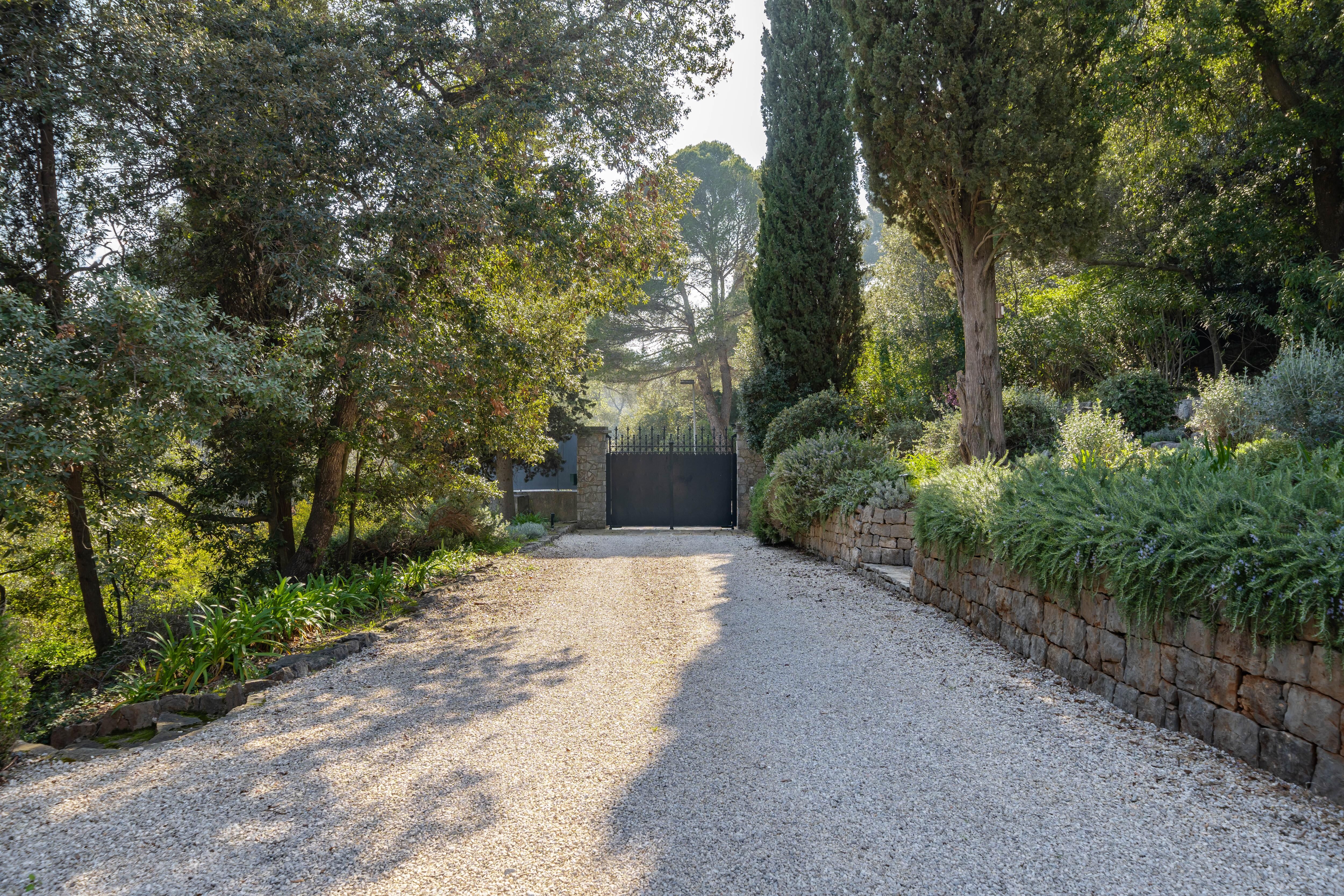 Villa Paradis Gallary Image 1