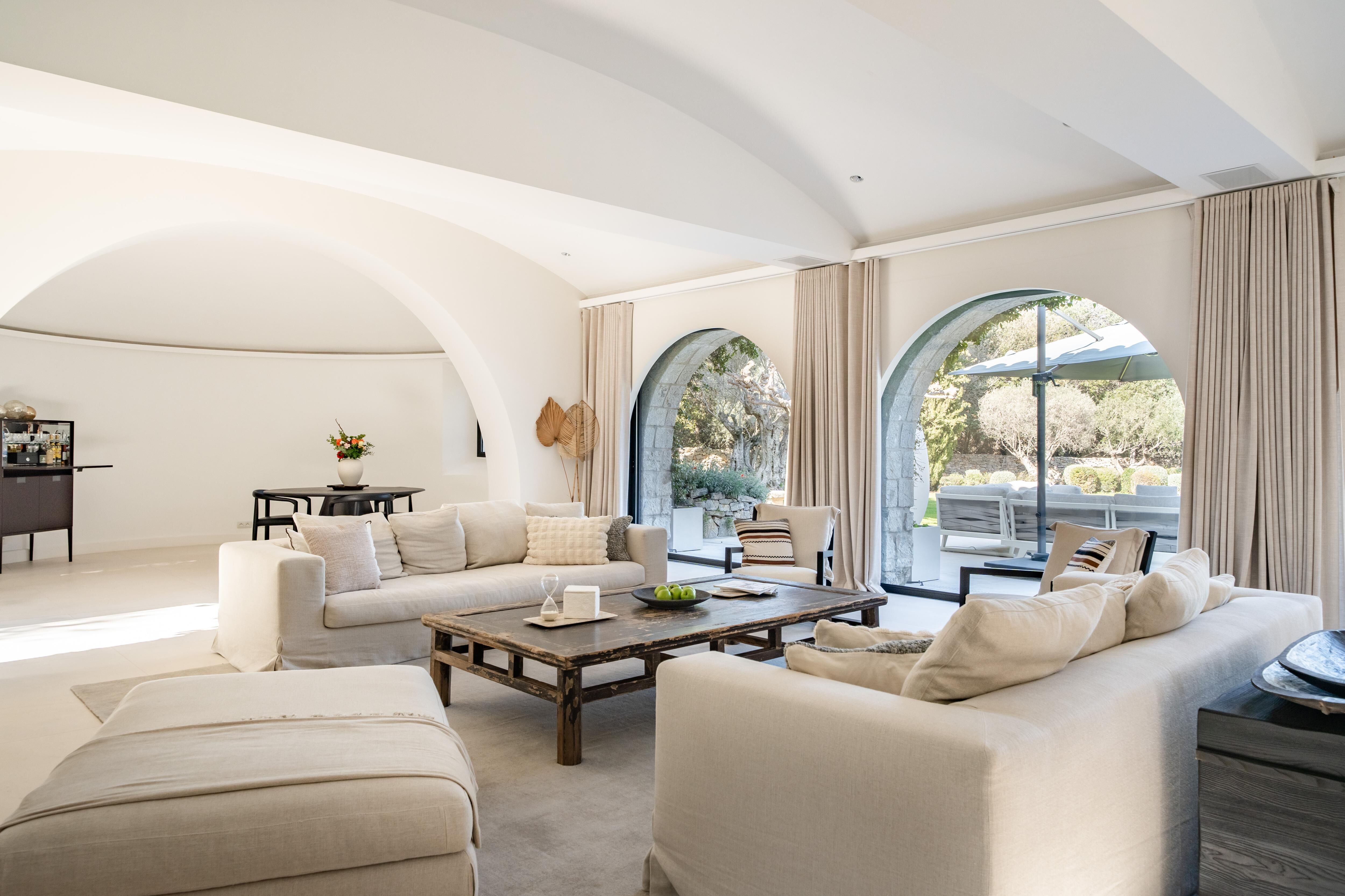 Villa Paradis Gallary Image 1