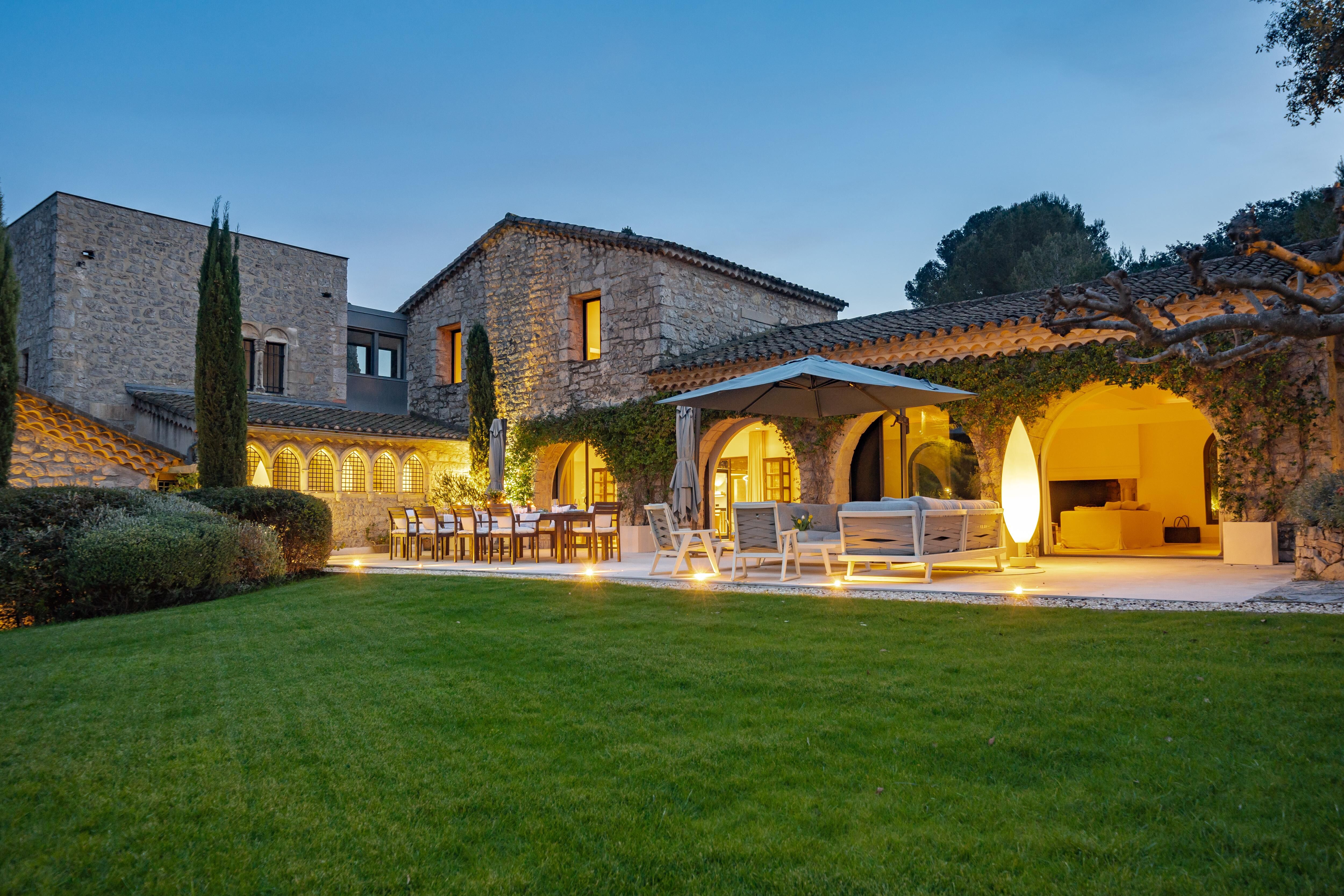 Villa Paradis Gallary Image 1