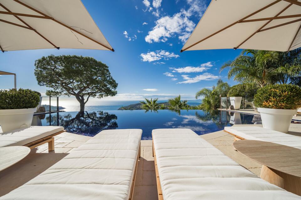 Villa Pearl Gallery Image 2