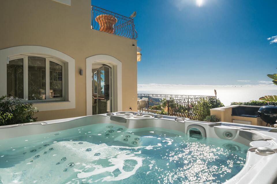 Villa Pearl Gallery Image 2