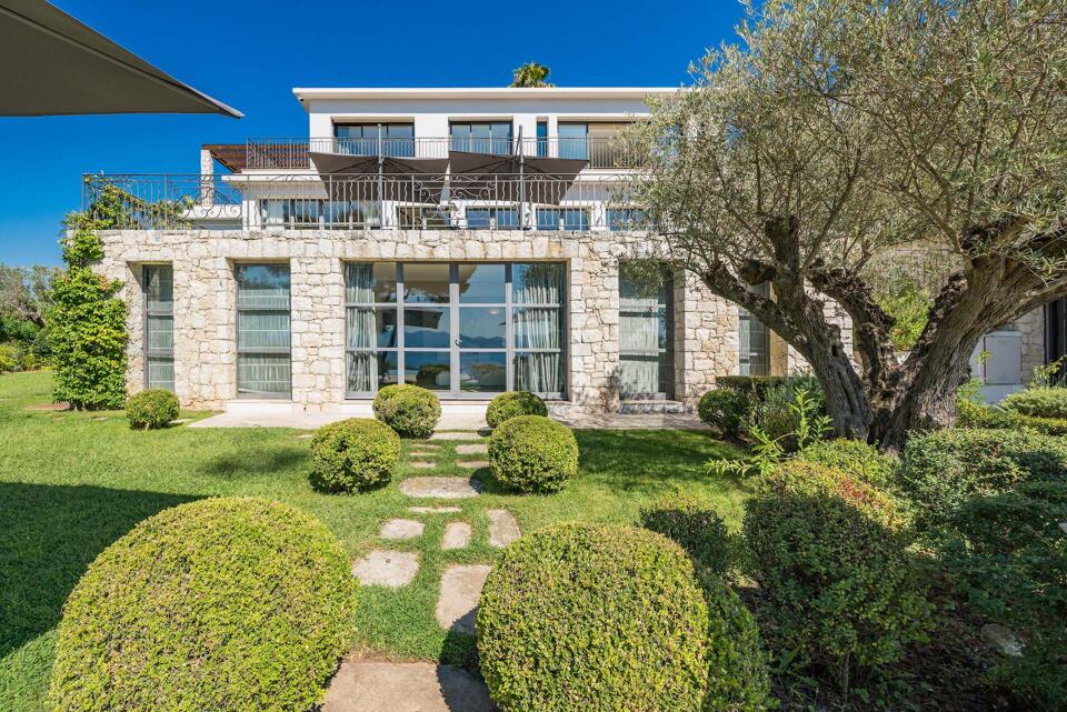 Villa Phoenix Gallery Image 1