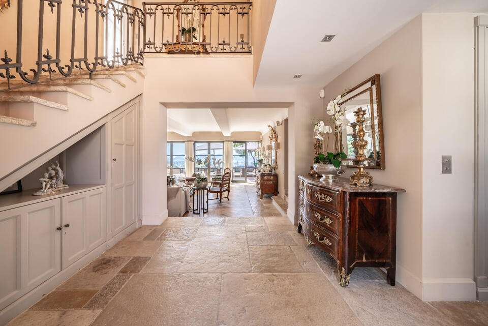 Villa Phoenix Gallery Image 2