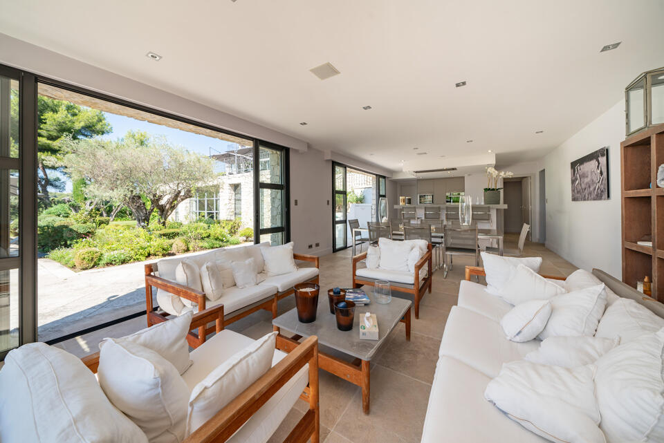 Villa Phoenix Gallery Image 2