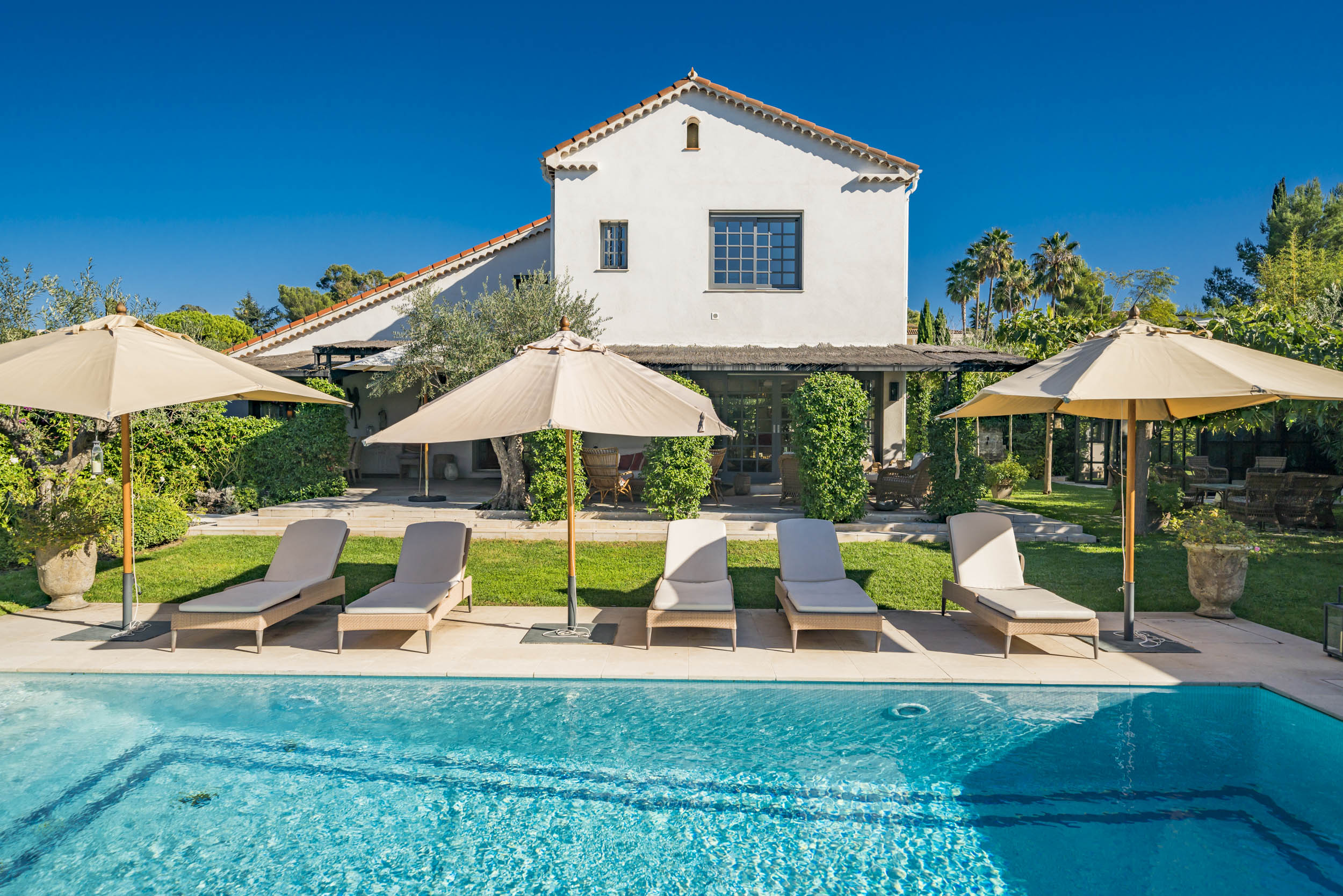 villa-rose-image-3