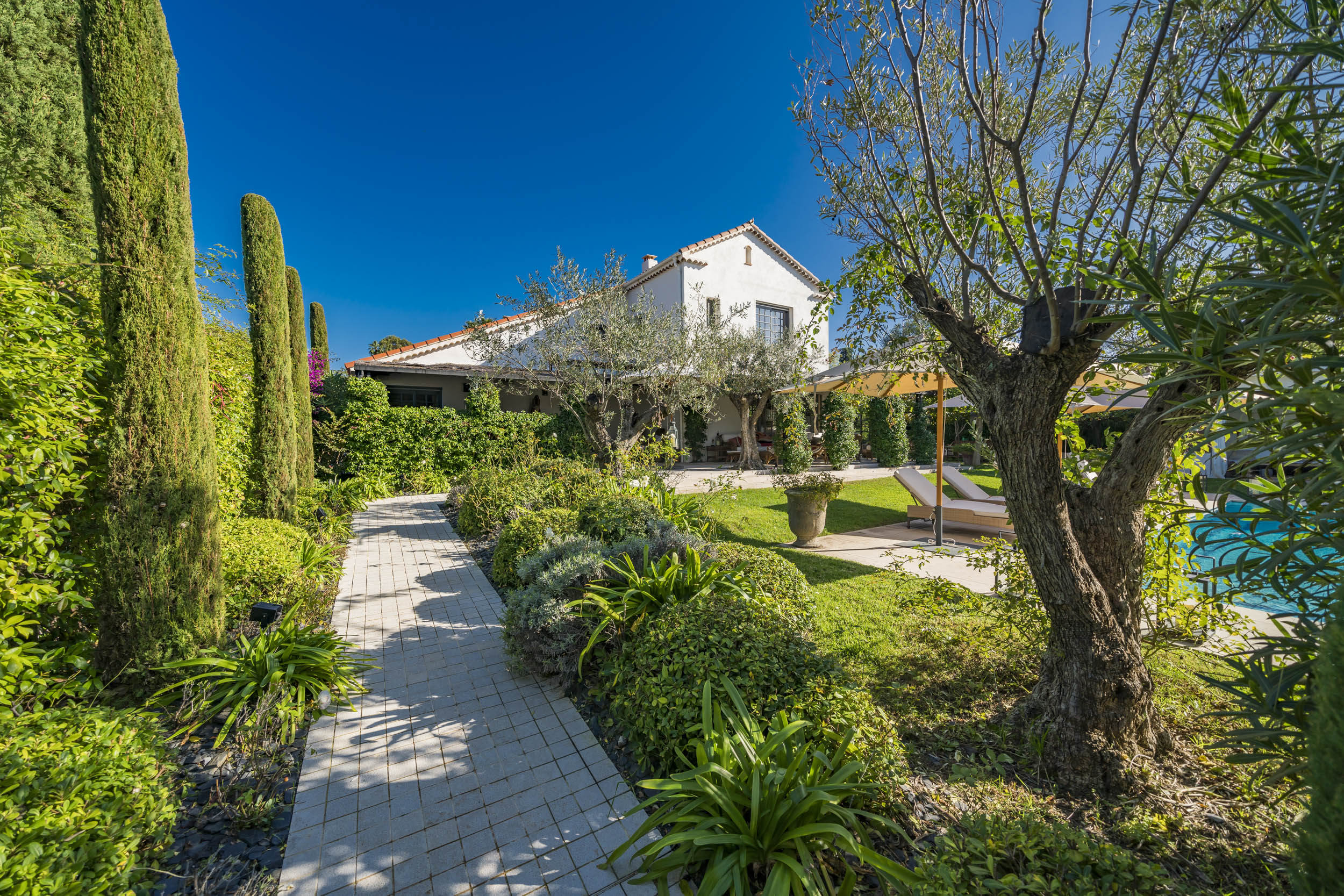 villa-rose-image-6