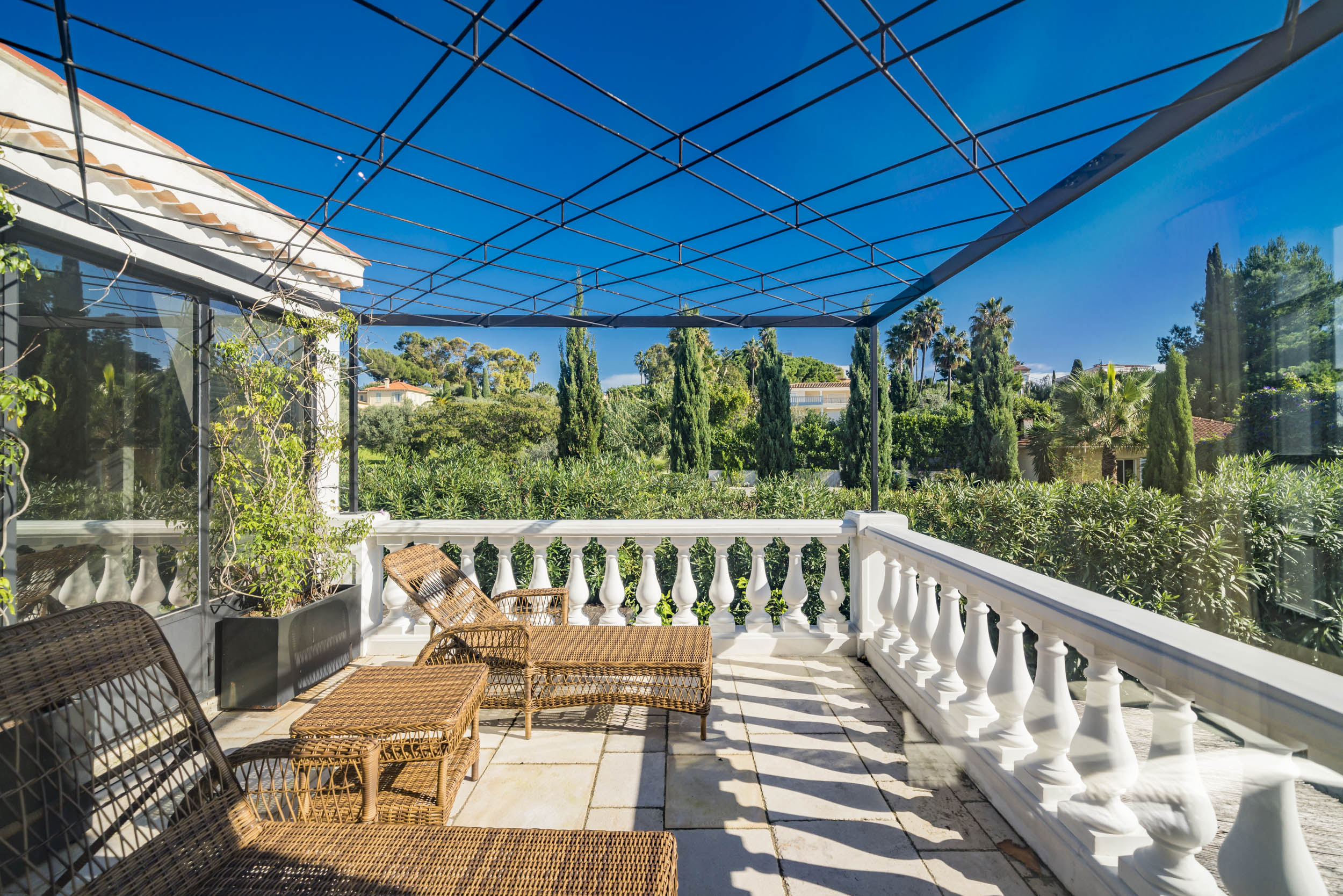 villa-rose-image-8