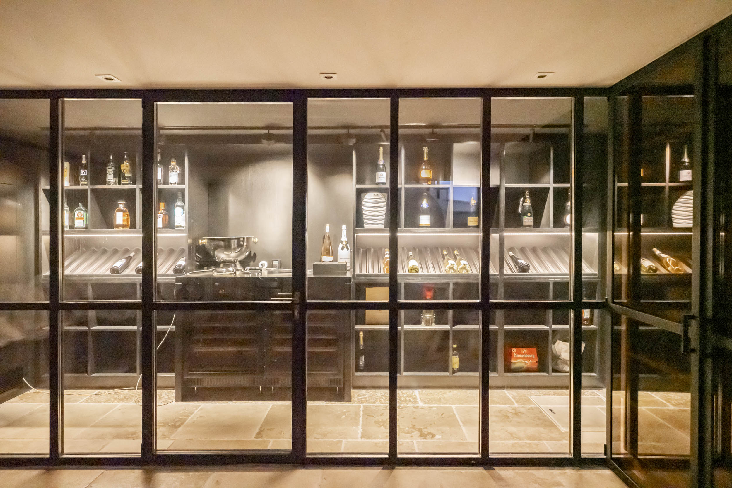 Villa Rose Gallary Image 2