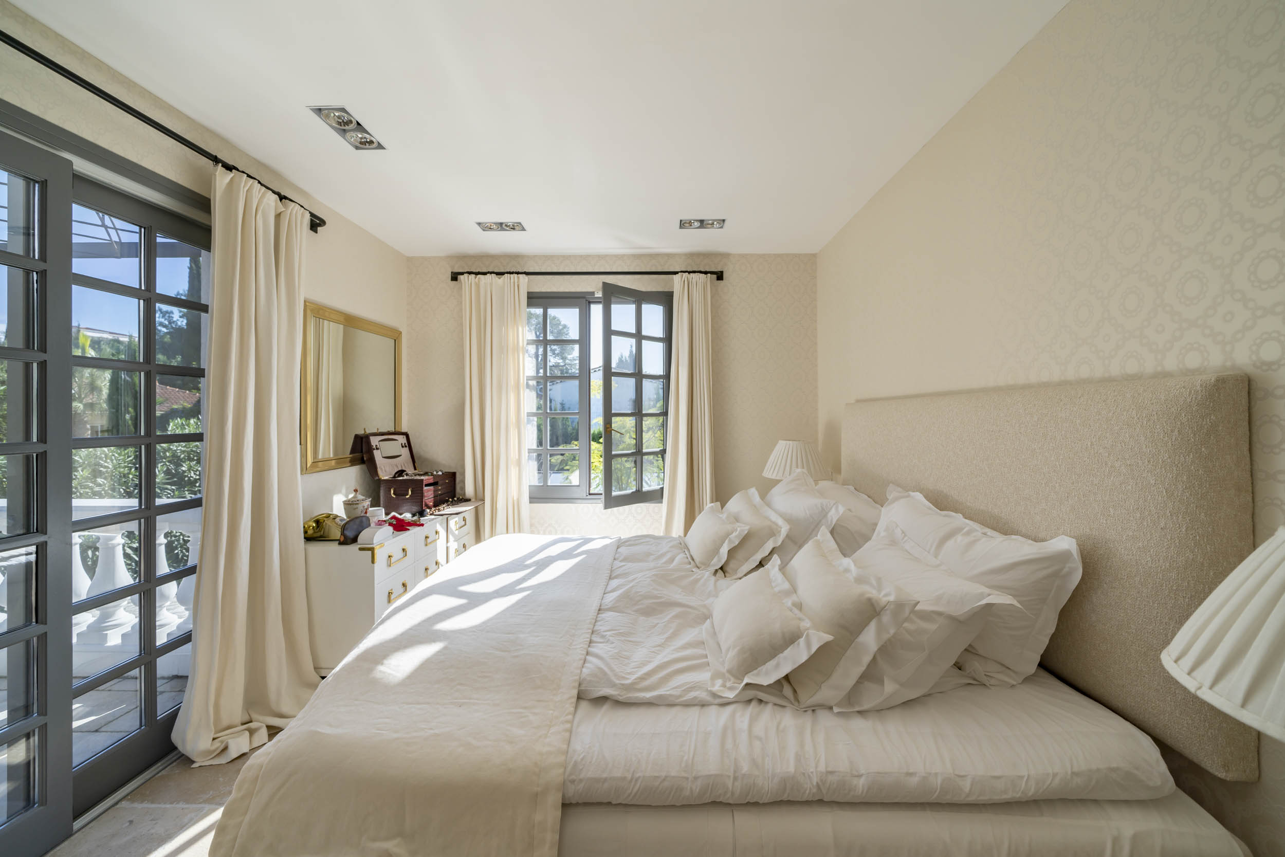 Villa Rose Gallary Image 4