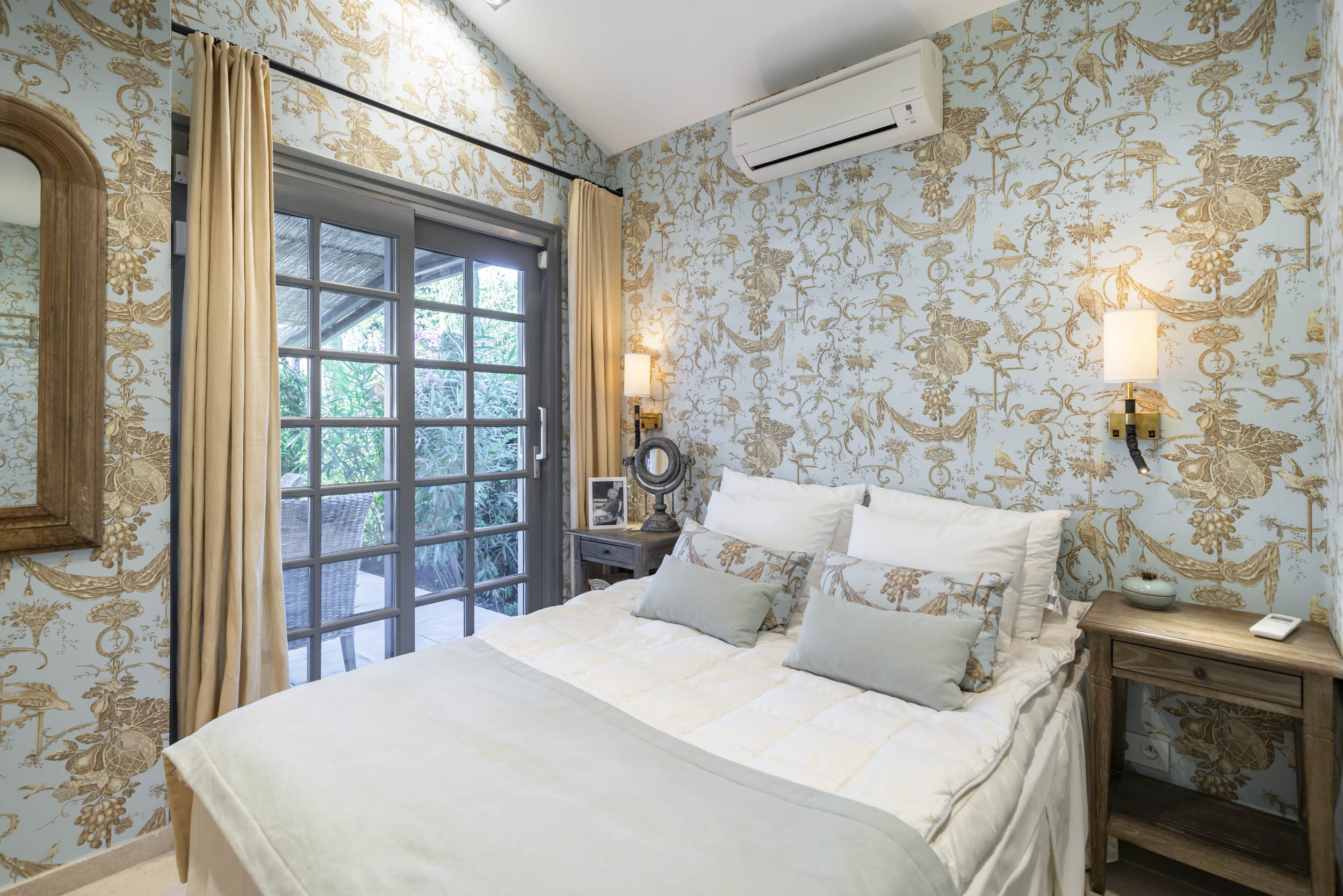 Villa Rose Gallary Image 5