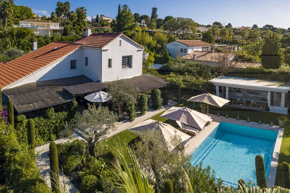 Villa Rose Gallery Image 3