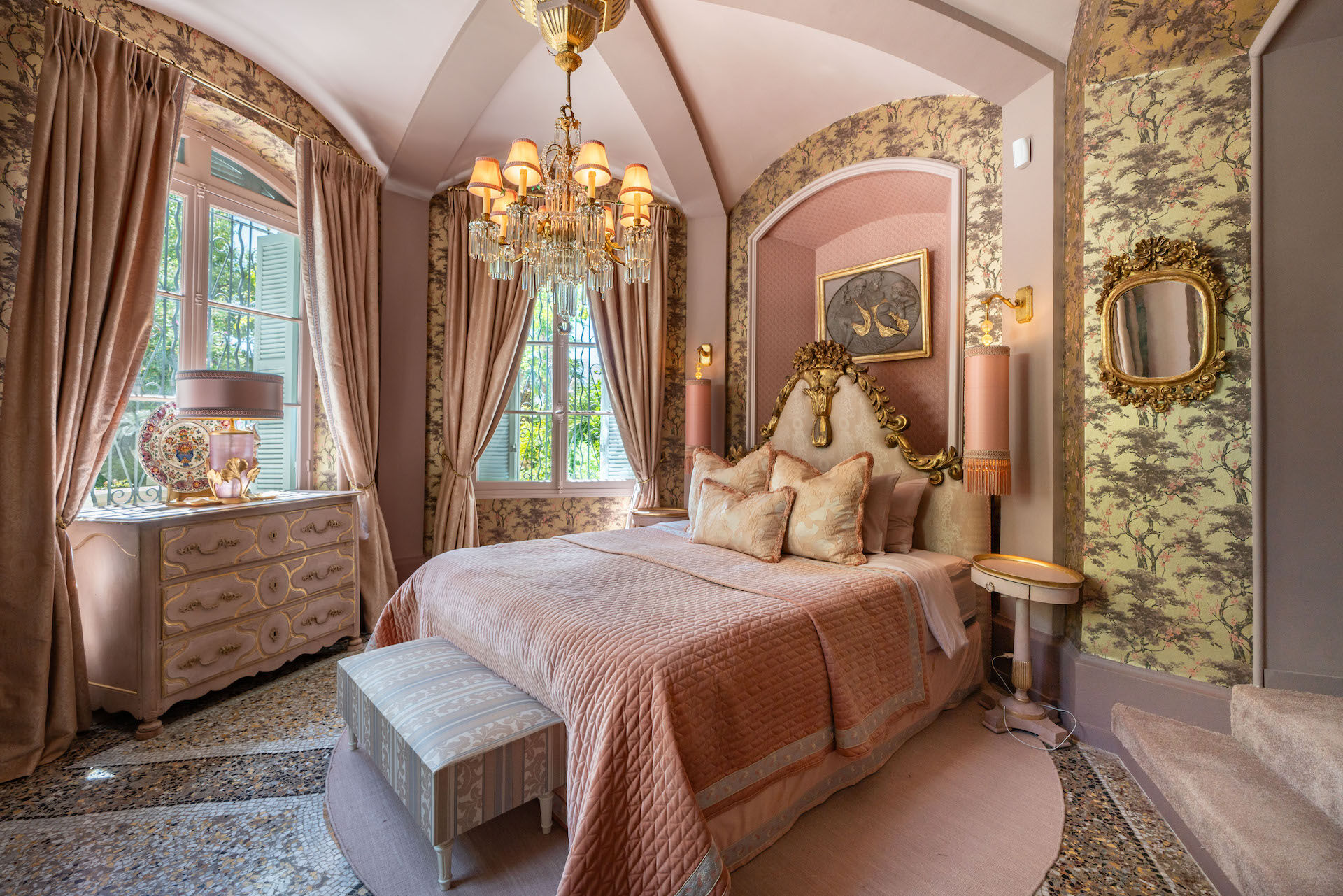 Villa Sybille Gallary Image 6
