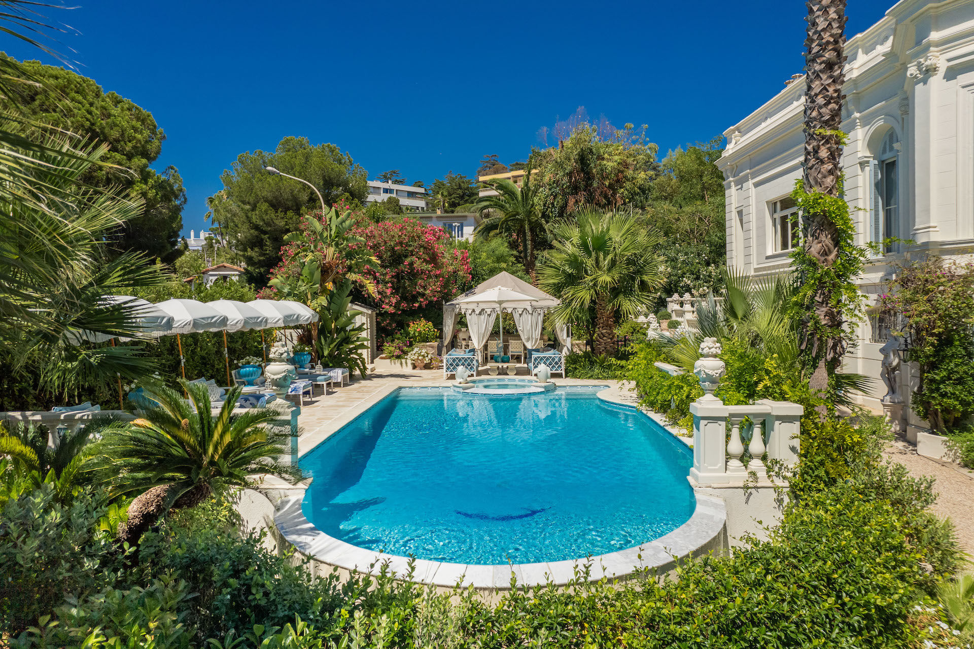 Villa Sybille Gallary Image 6