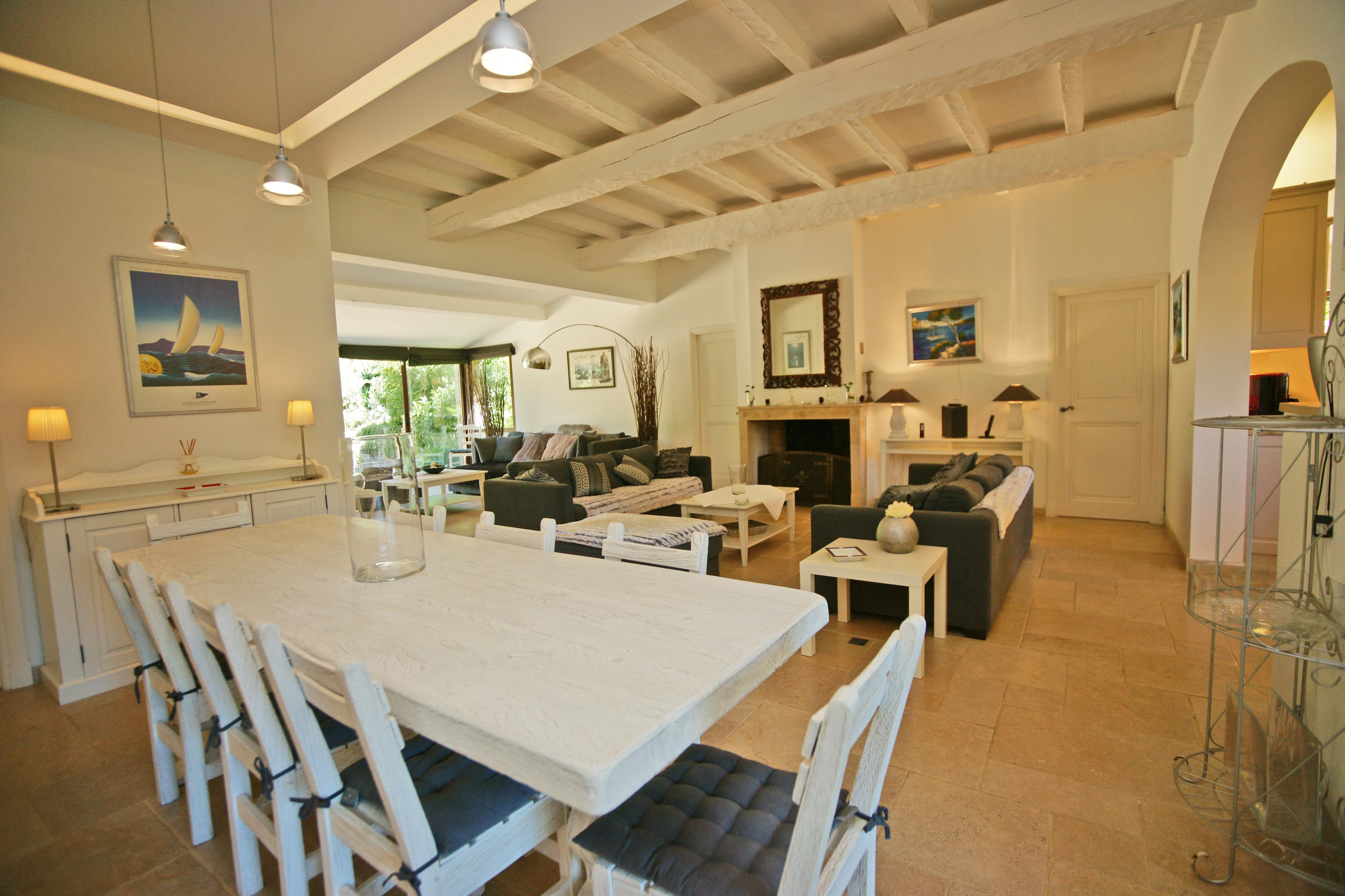 Villa Thea Gallary Image 5