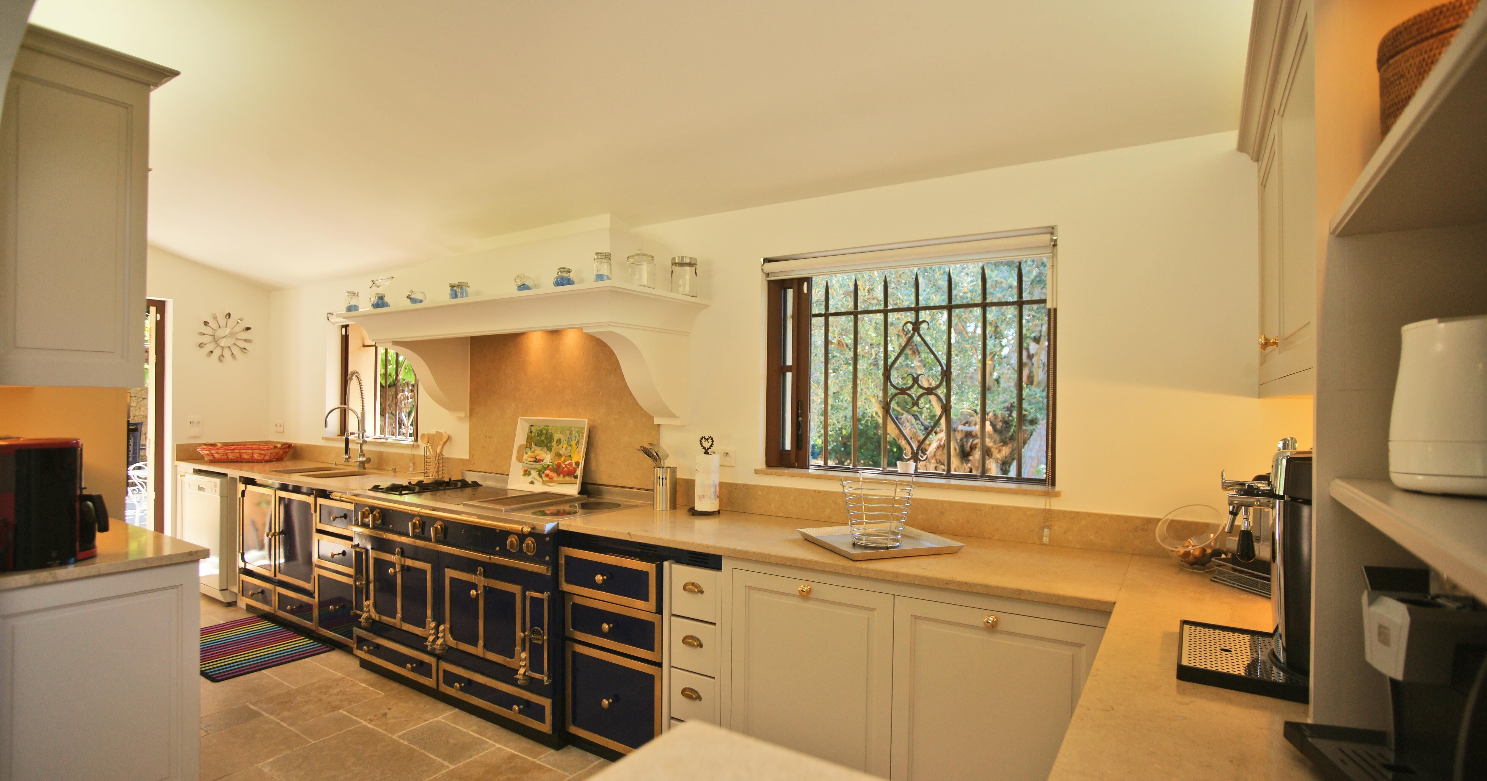 Villa Thea Gallary Image 3