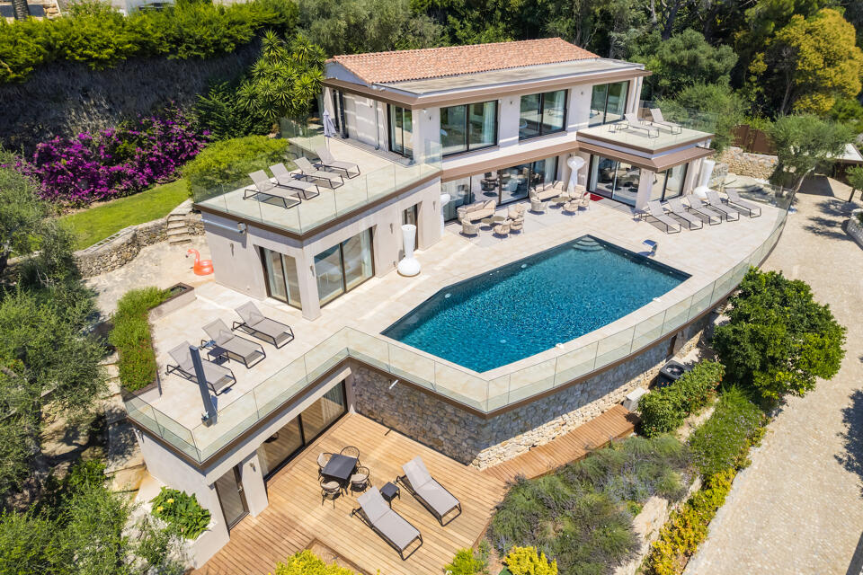 Villa Theana Gallery Image 4