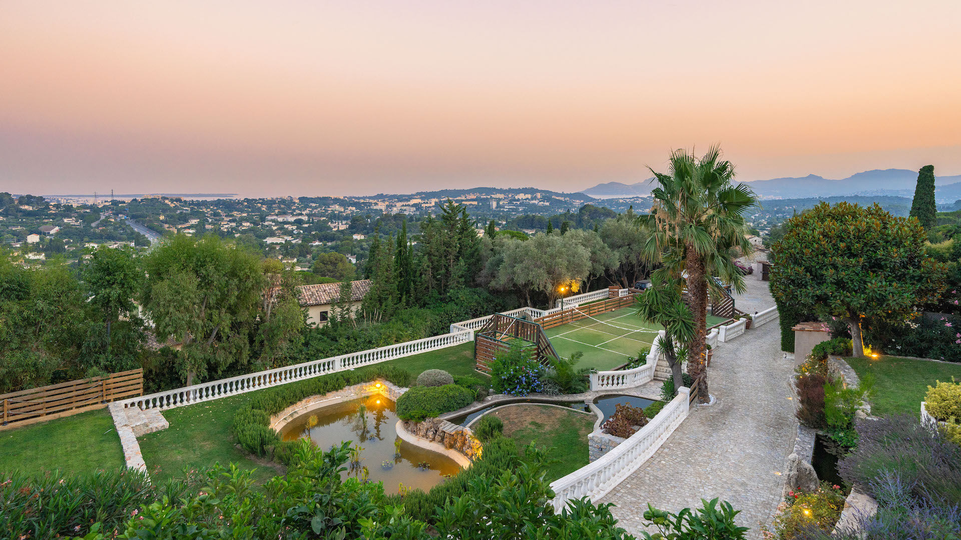Villa Theana Gallary Image 3