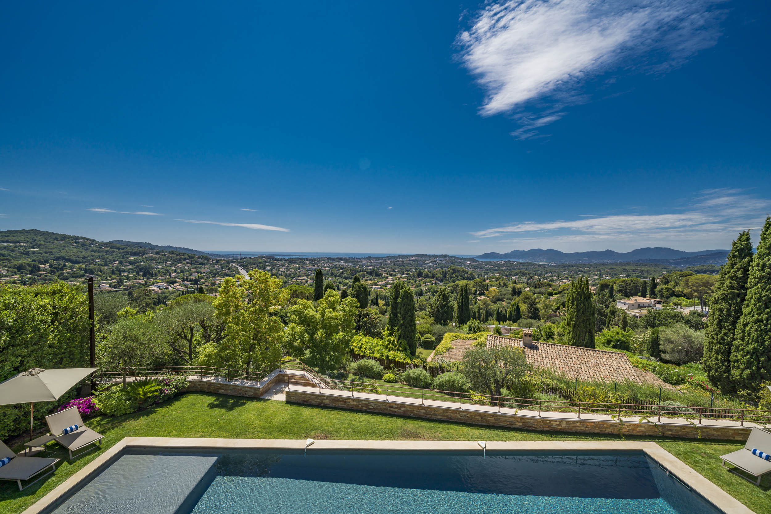 Villa Zapphire Gallary Image 5
