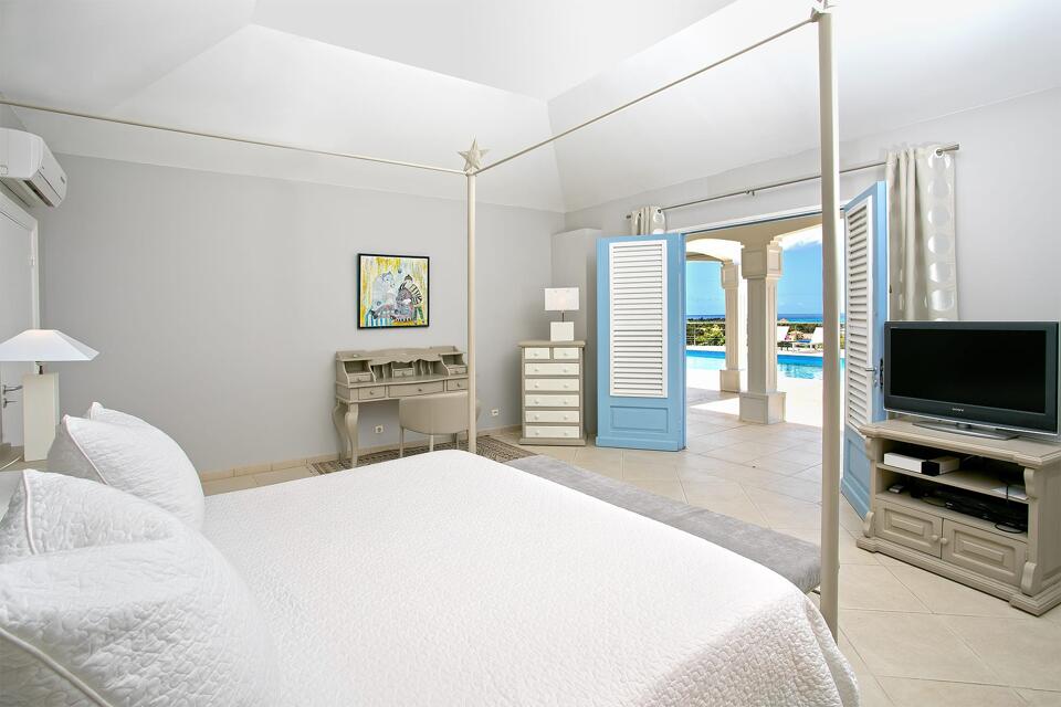 Oceane Gallery Image 1