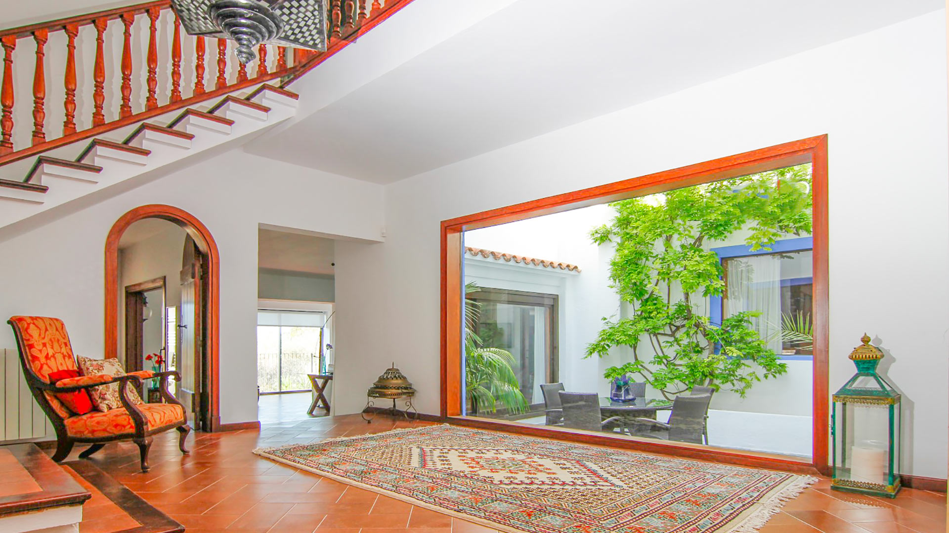 Large entrance hallway in luxury villa rental in Can Bab in Ibiza with beautiful view 