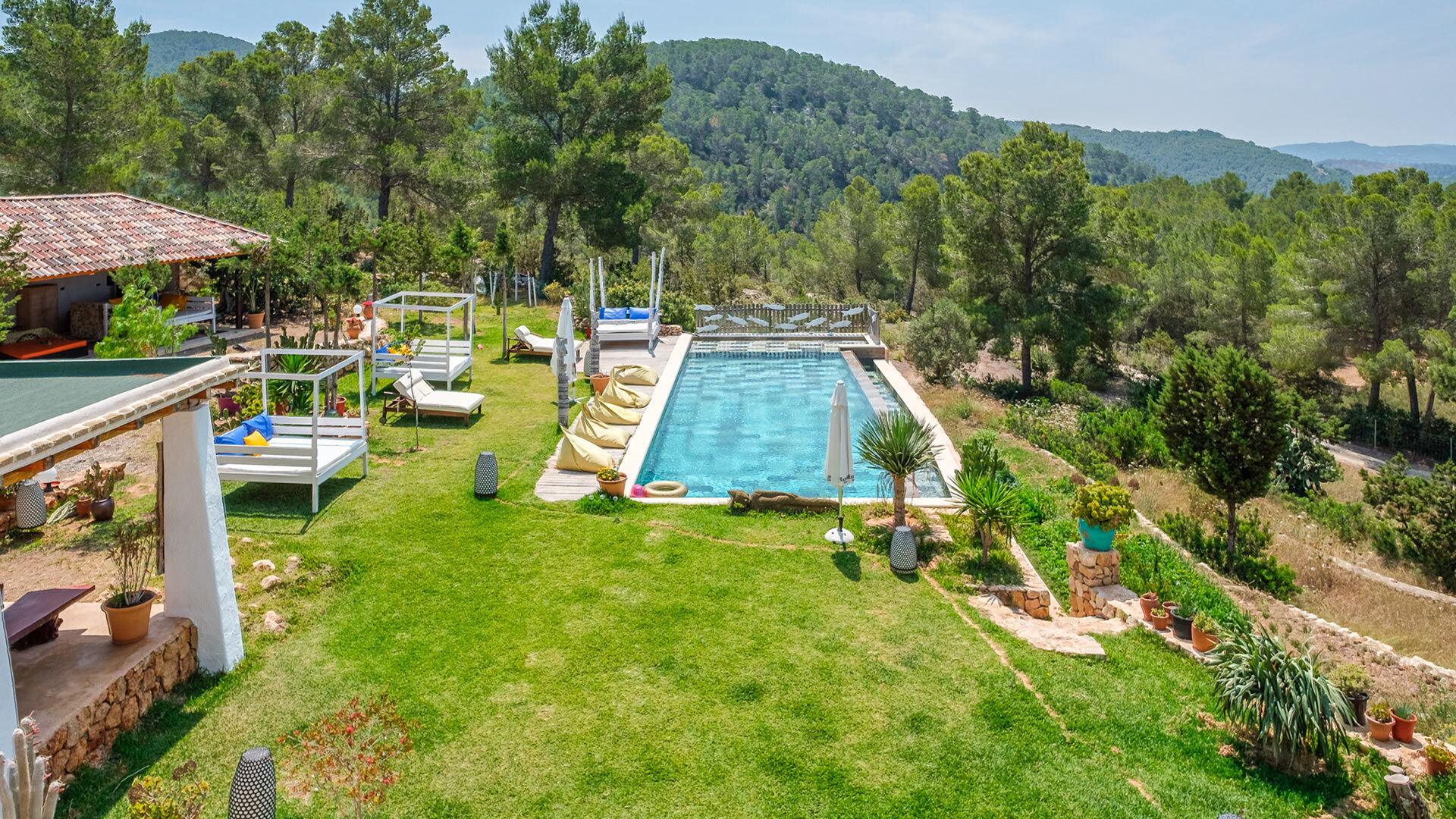 can-besora-image-2