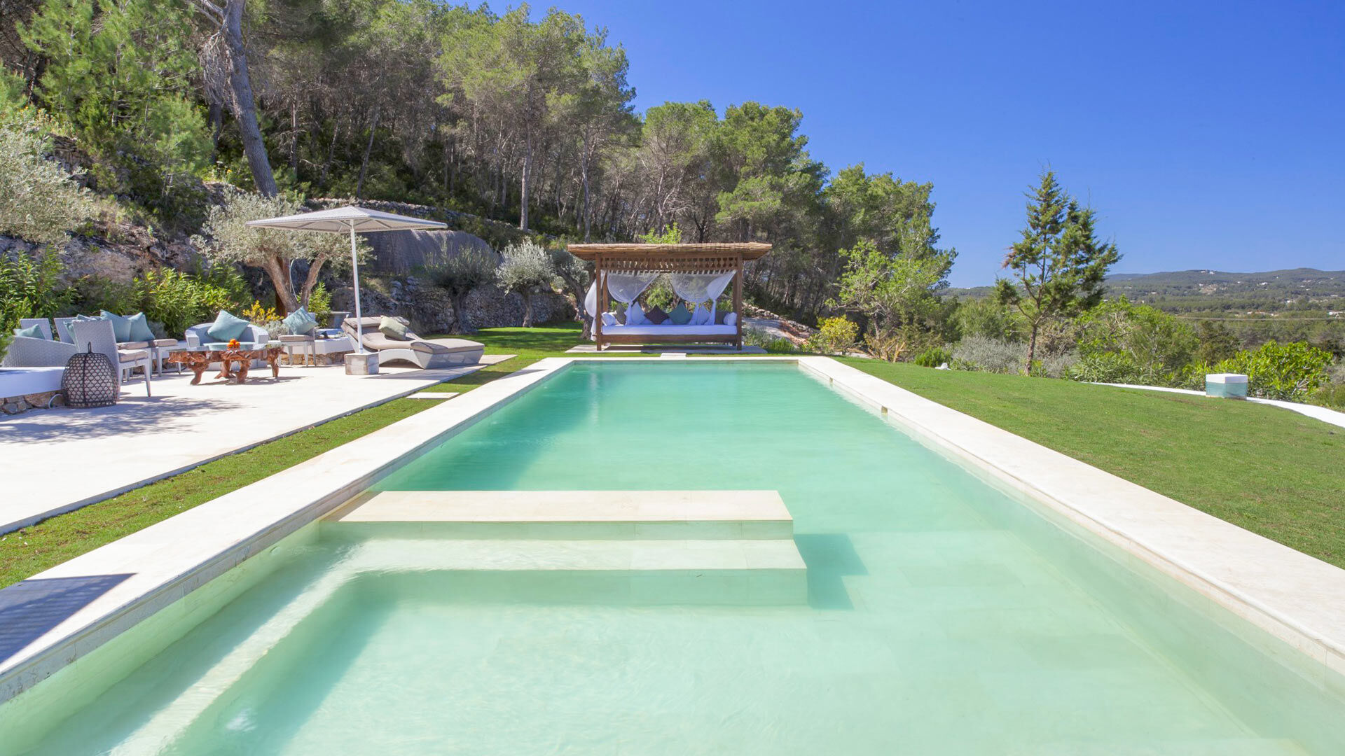 Exterior view of Can Ribes - a luxury holiday vacation villa from Bluemoon in Ibiza