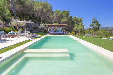 Exterior view of Can Ribes - a luxury holiday vacation villa from Bluemoon in Ibiza