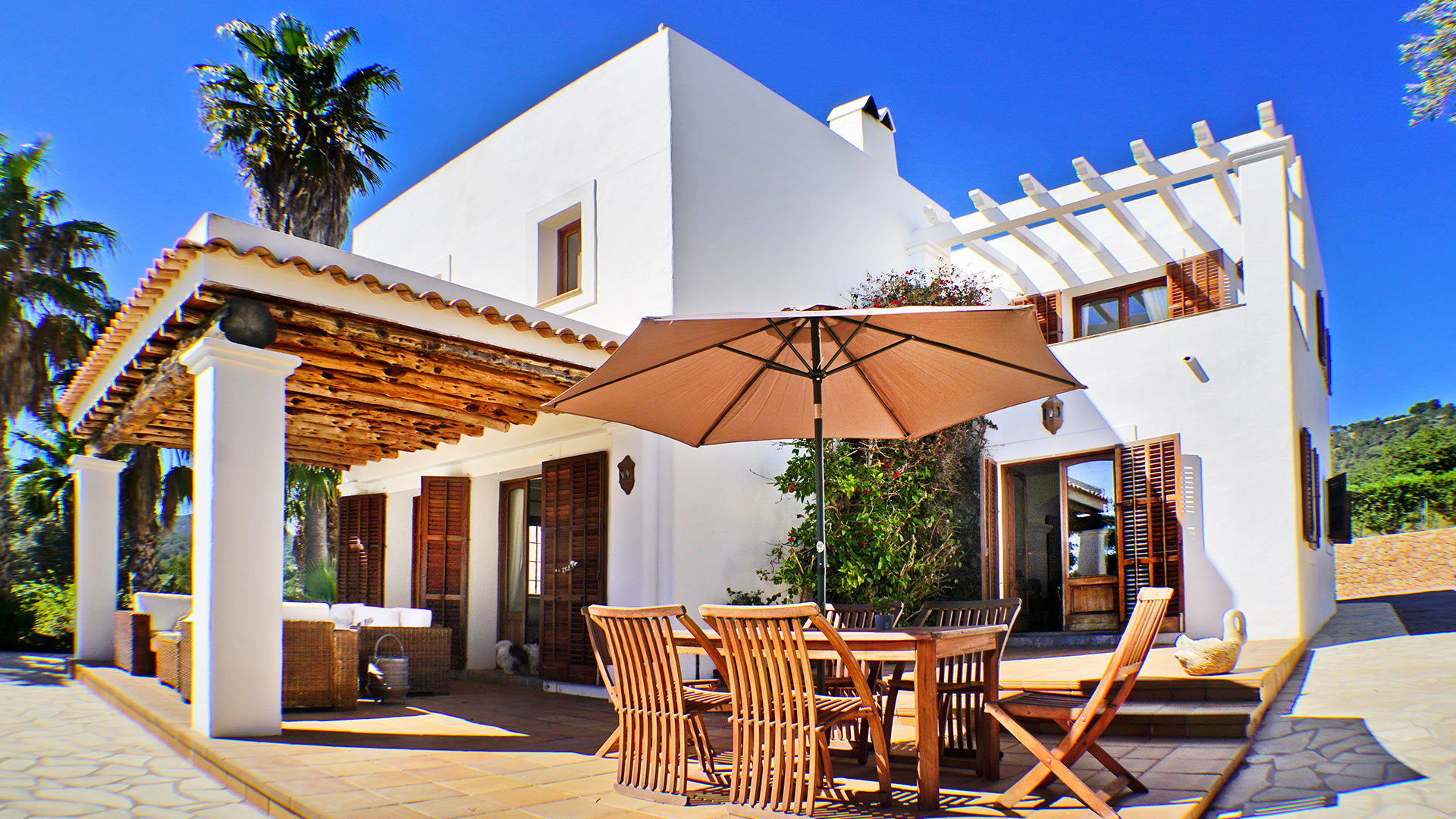 Exterior photo of luxury villa rental Can Selena in Ibiza