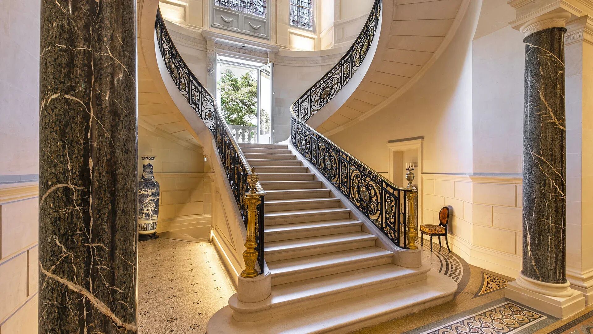 Château De Bellefolie Gallary Image 2