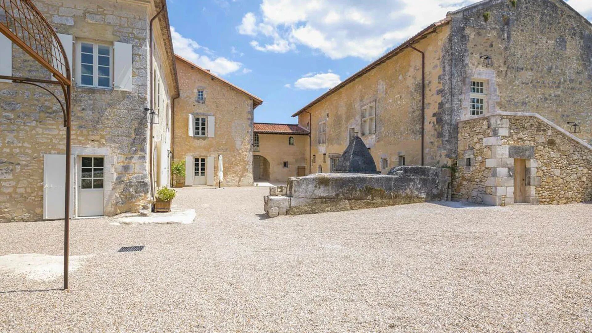chateau-de-chanet-image-4