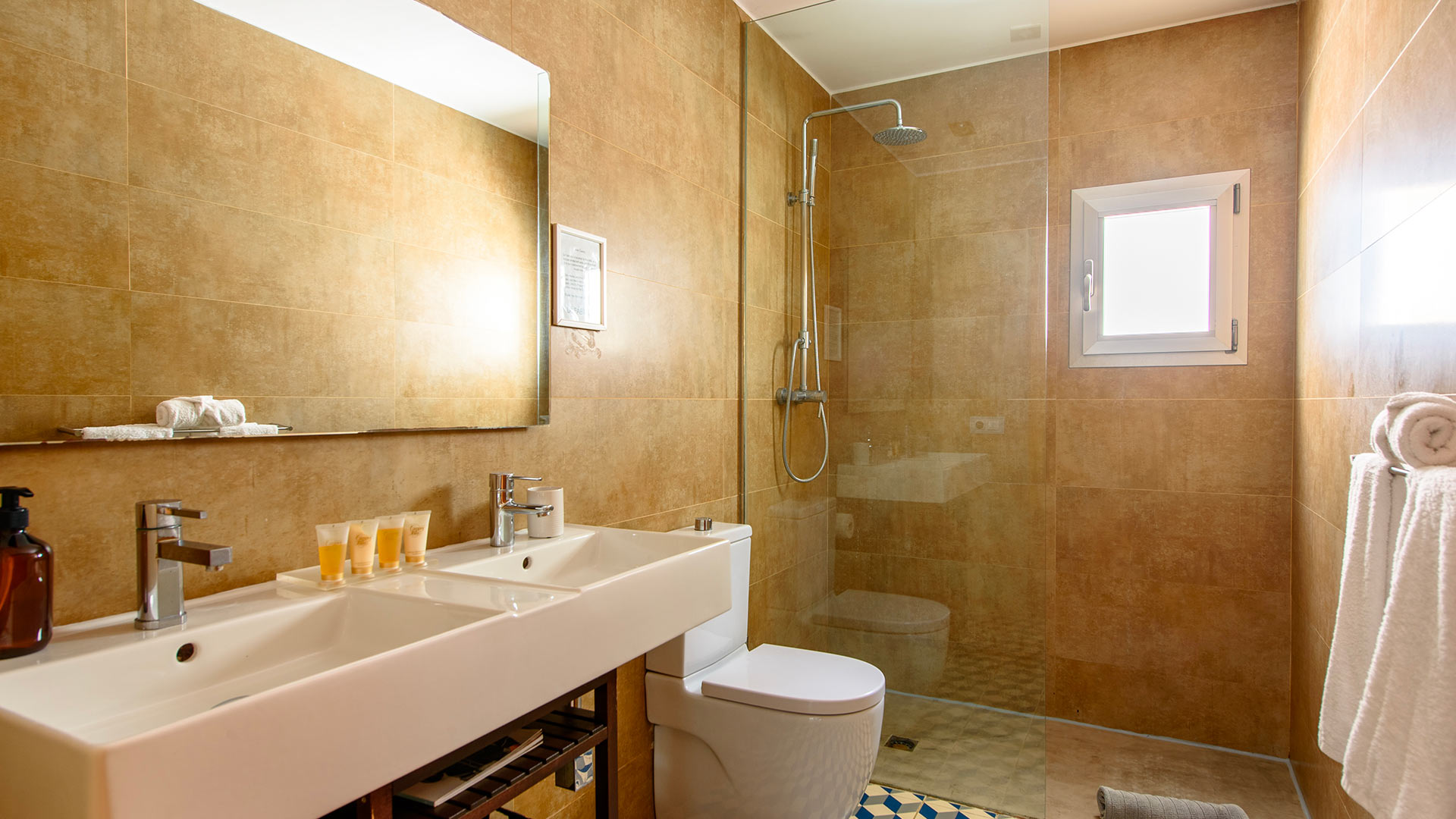 Large bathroom with walk-in shower at Villa Fabrik in Ibiza