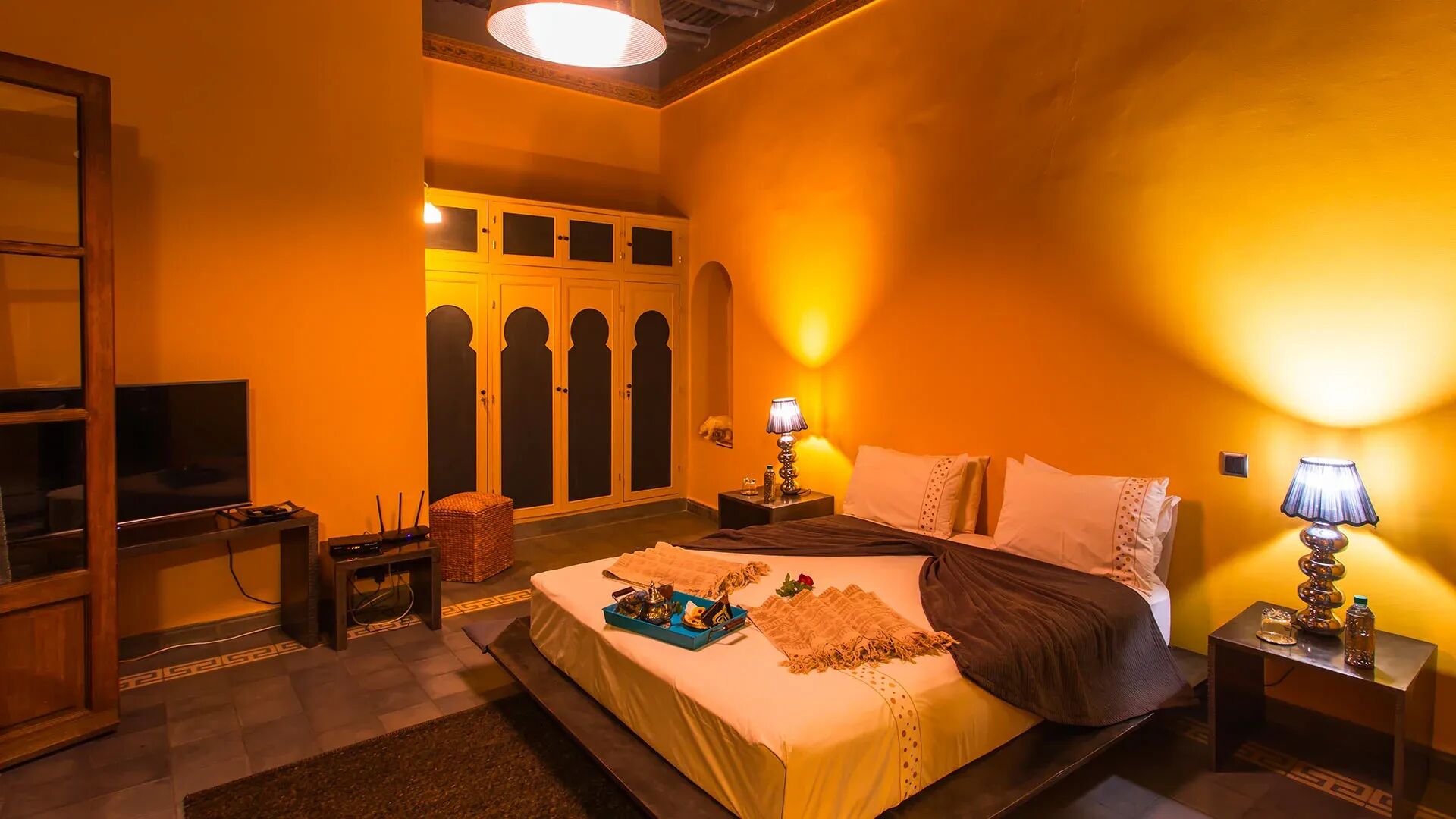 Riad Hizad Gallary Image 3
