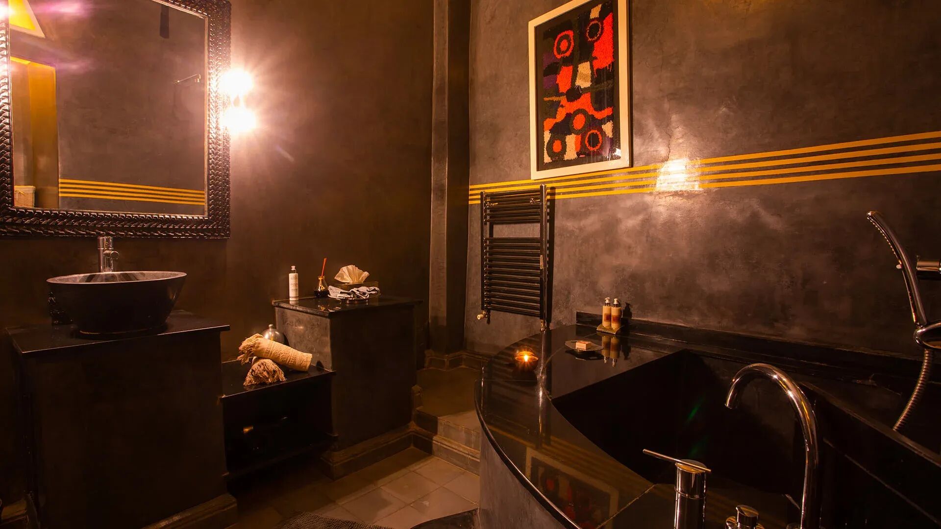 Riad Hizad Gallary Image 6