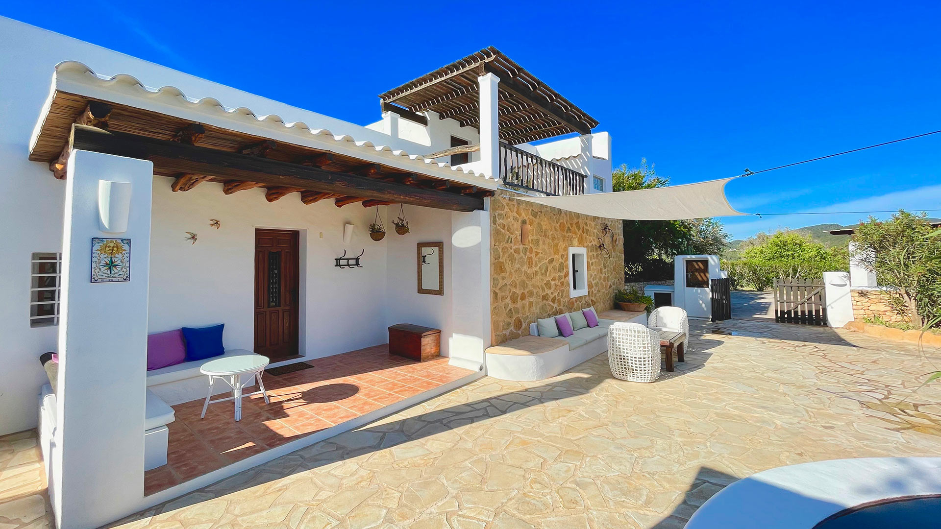 Exterior area of luxury villa rental Torre Pau in Ibiza from Bluemoon